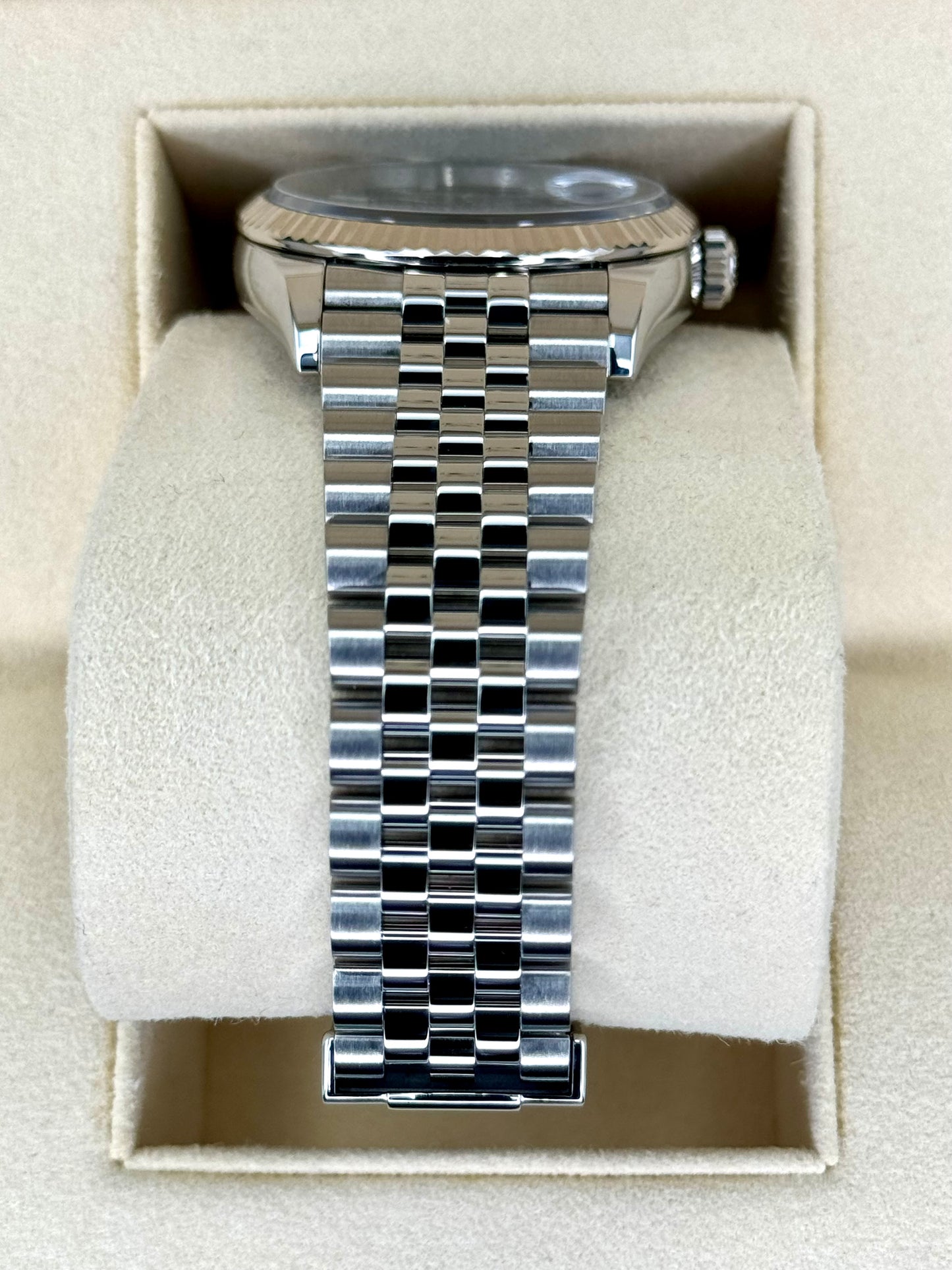 2020 Rolex Datejust 36mm 126234 Stainless Steel Jubilee Blue Dial - MyWatchLLC