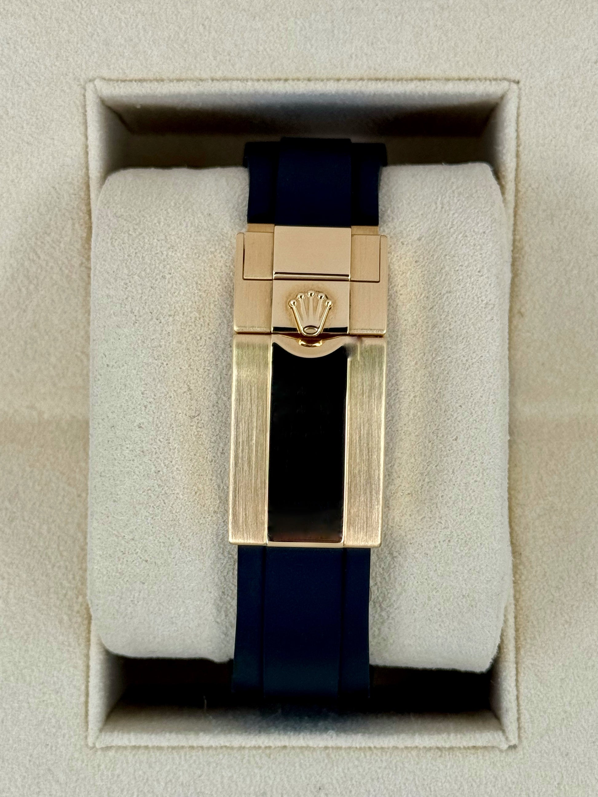 2022 Rolex Daytona 40mm 116518LN Oysterflex Yellow Gold Meteorite Dial - MyWatchLLC