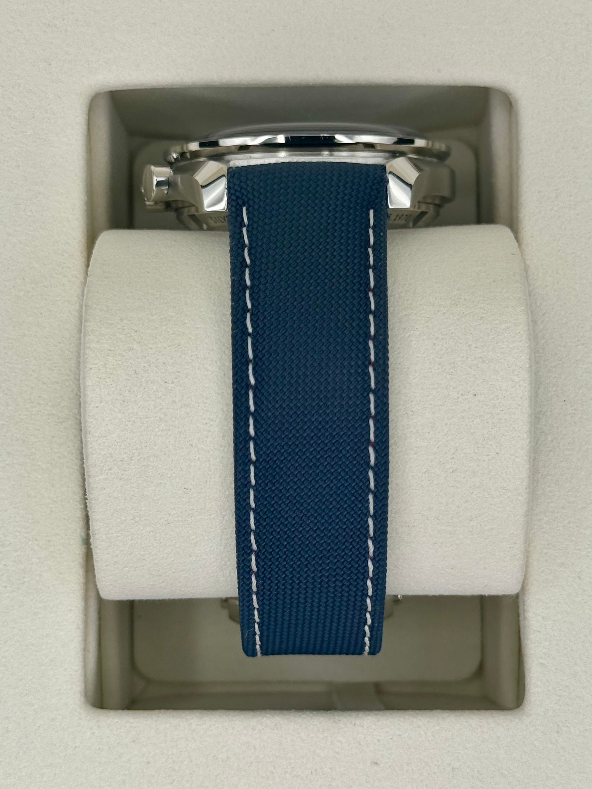 2023 Omega Speedmaster Silver Snoopy Award 310.32.42.50.02.001 - MyWatchLLC