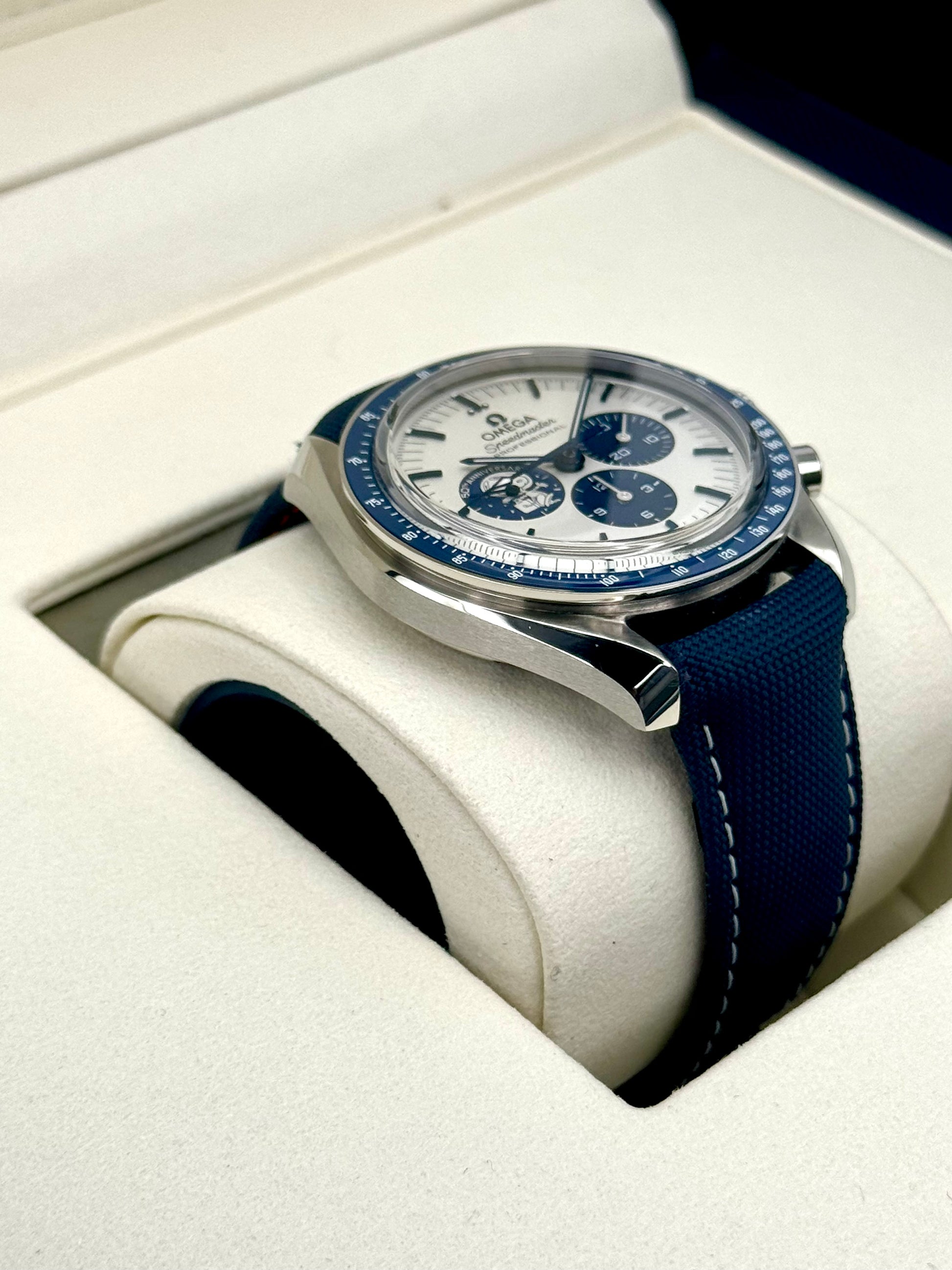 2023 Omega Speedmaster Silver Snoopy Award 310.32.42.50.02.001 - MyWatchLLC