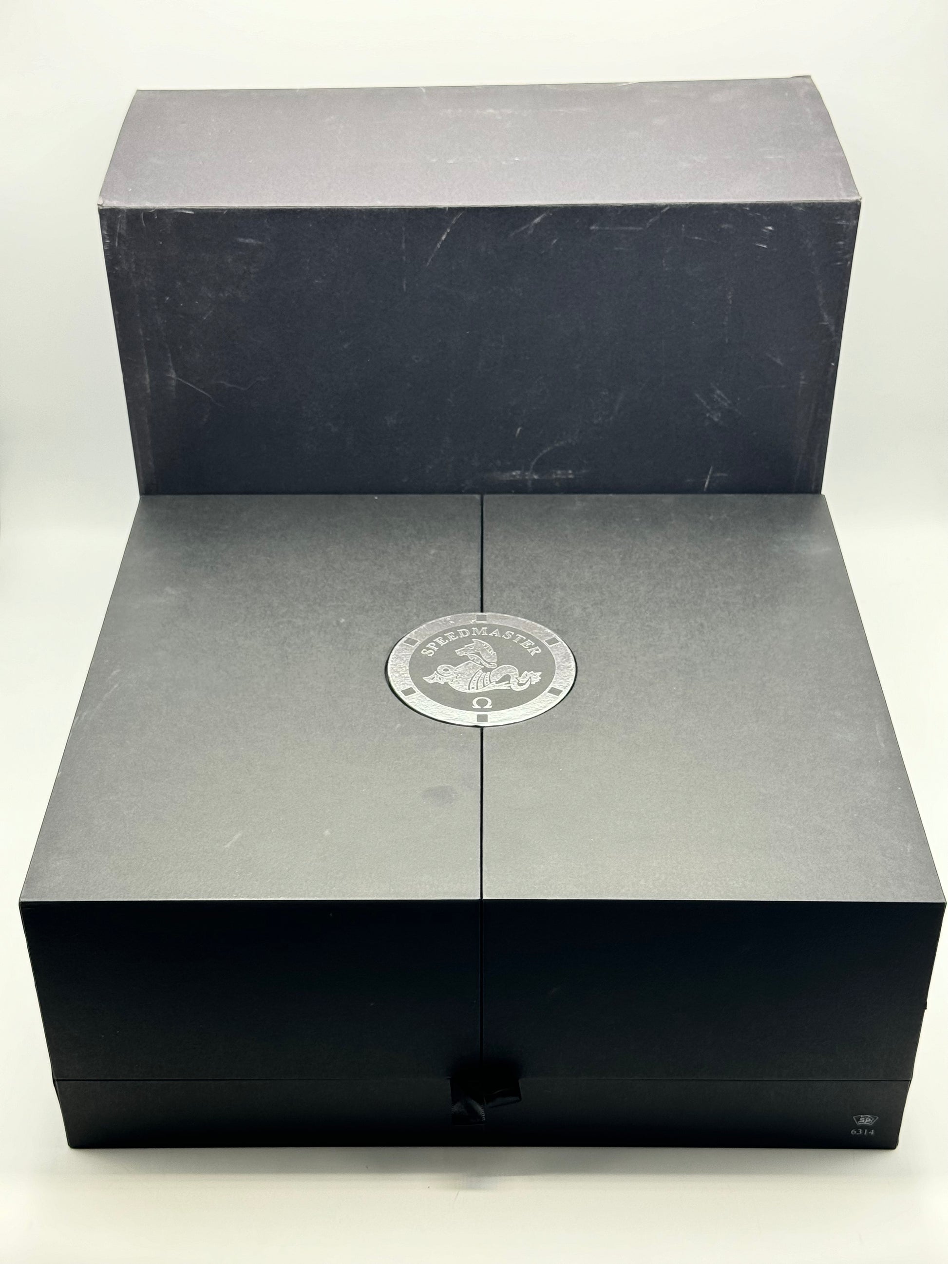 NEW 2024 Omega Speedmaster "Ed White" 39.7mm 311.30.40.30.01.001 - MyWatchLLC