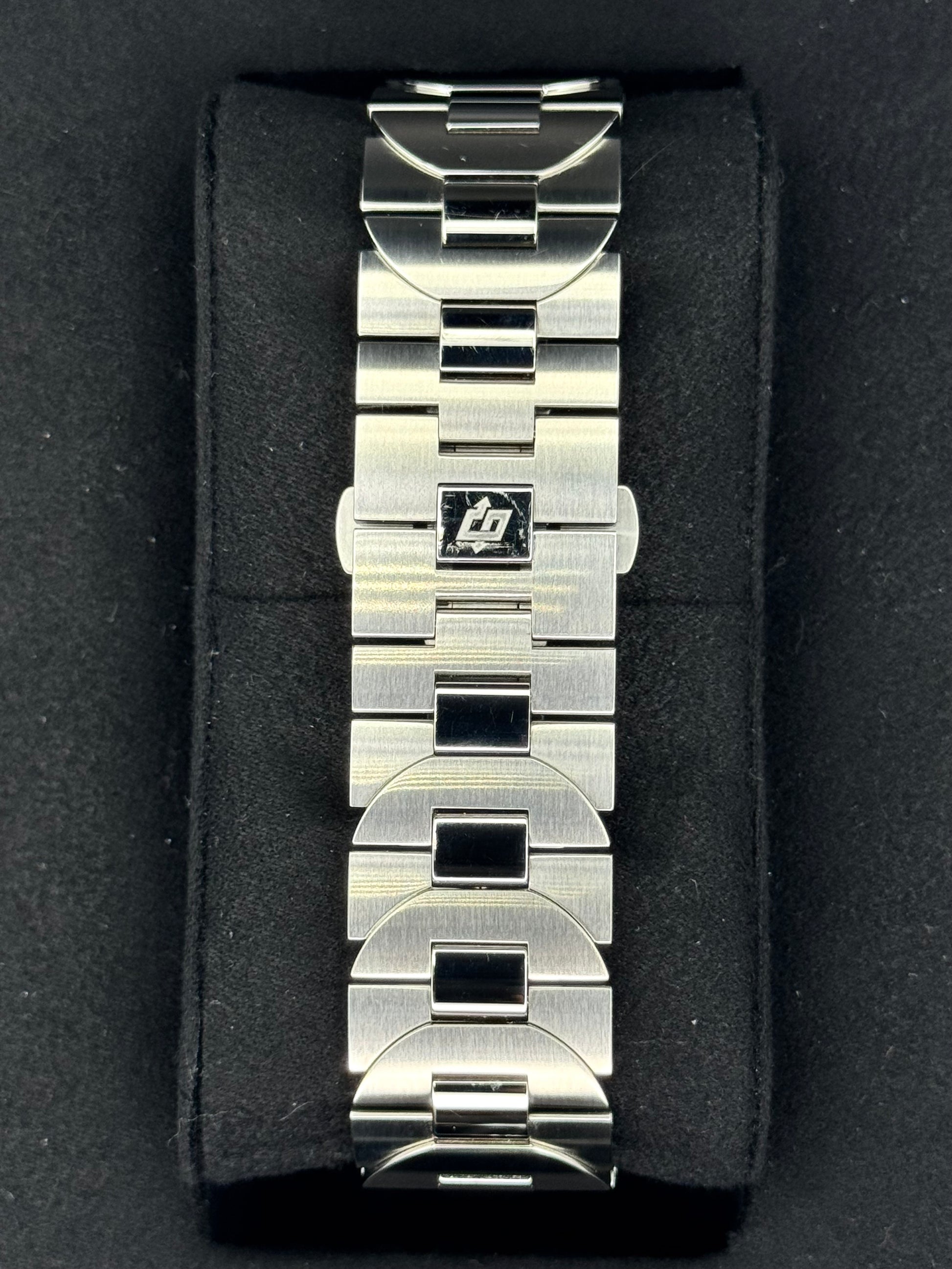 2023 Panerai Luminor Due 42mm PAM01124 Stainless Steel Blue Dial - MyWatchLLC