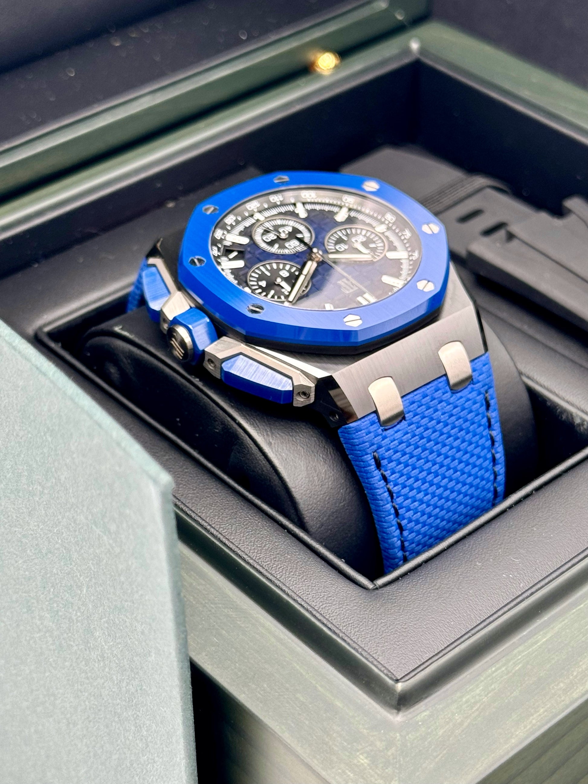2023 Audemars Piguet Royal Oak Offshore 43mm 26420CE Ceramic Blue Dial - MyWatchLLC