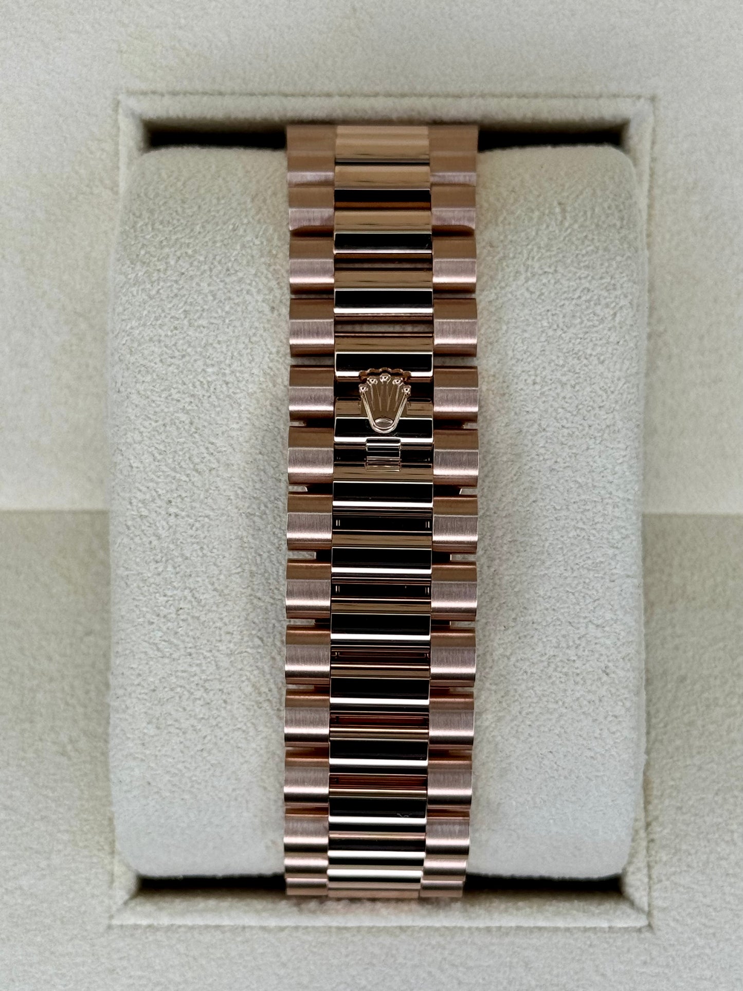 NEW 2024 Rolex Day-Date 40mm 228235 Rose Gold MOP Diamond Dial - MyWatchLLC