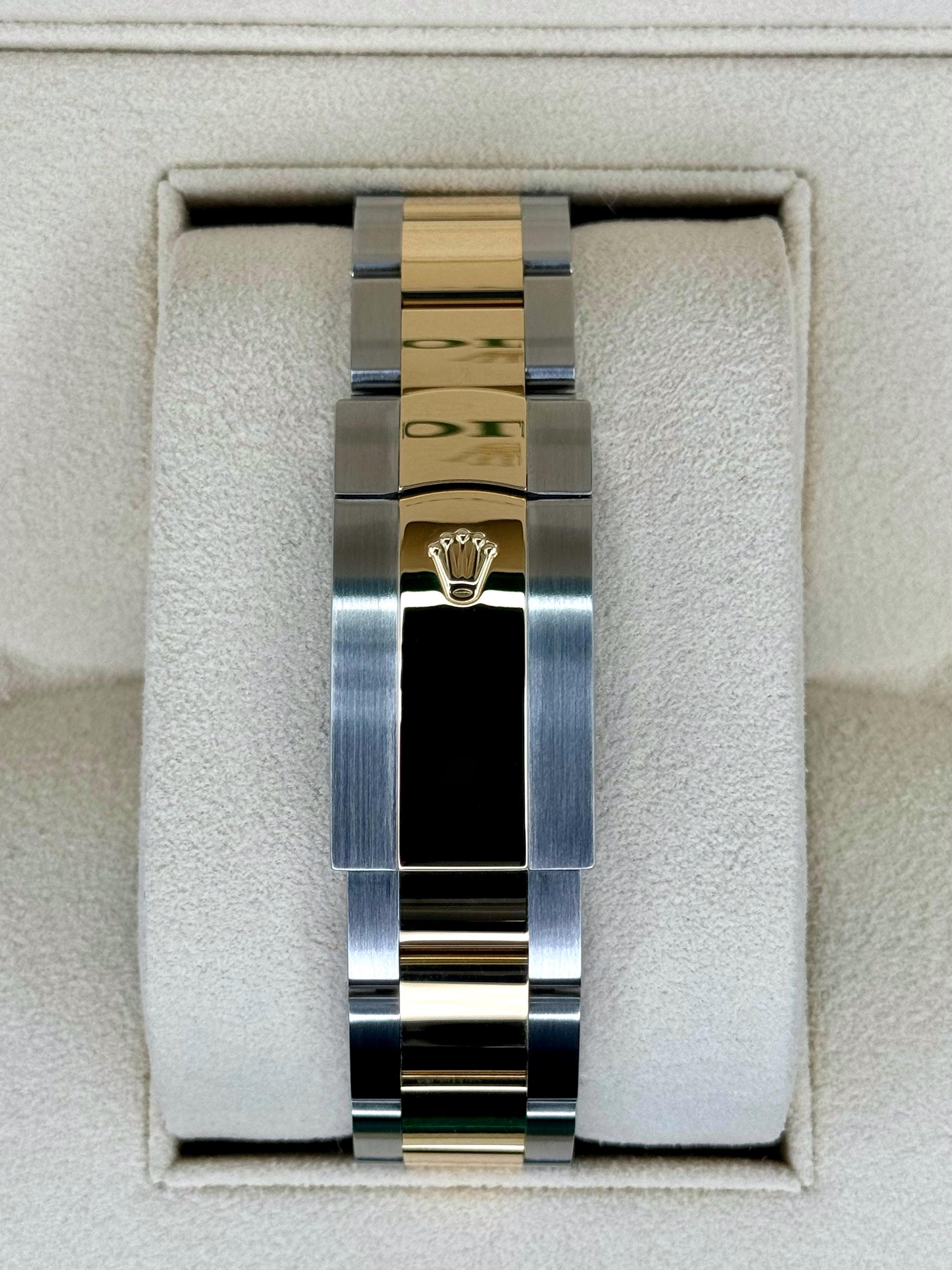 2019 Rolex Sky-Dweller 42mm 326933 Two-Tone Oyster White Dial - MyWatchLLC