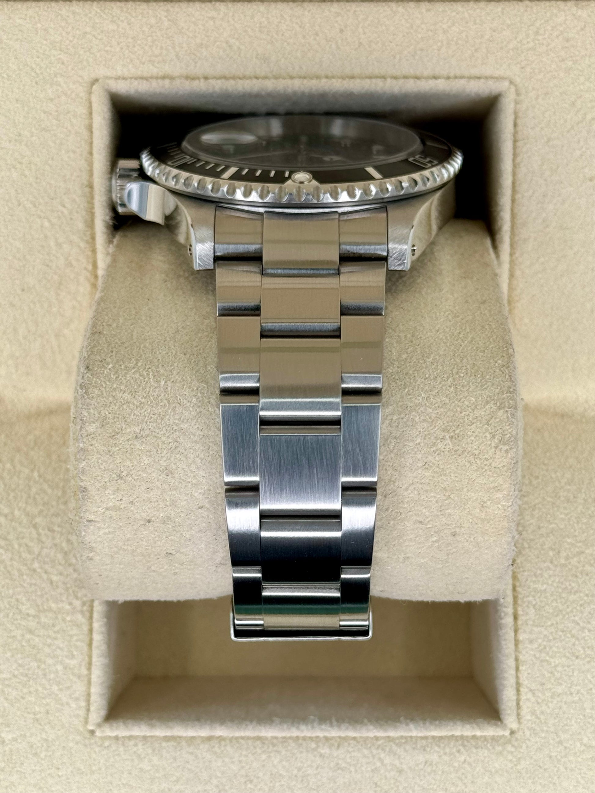 2002 Rolex Submariner Date 40mm 16610 Stainless Steel Black Dial - MyWatchLLC