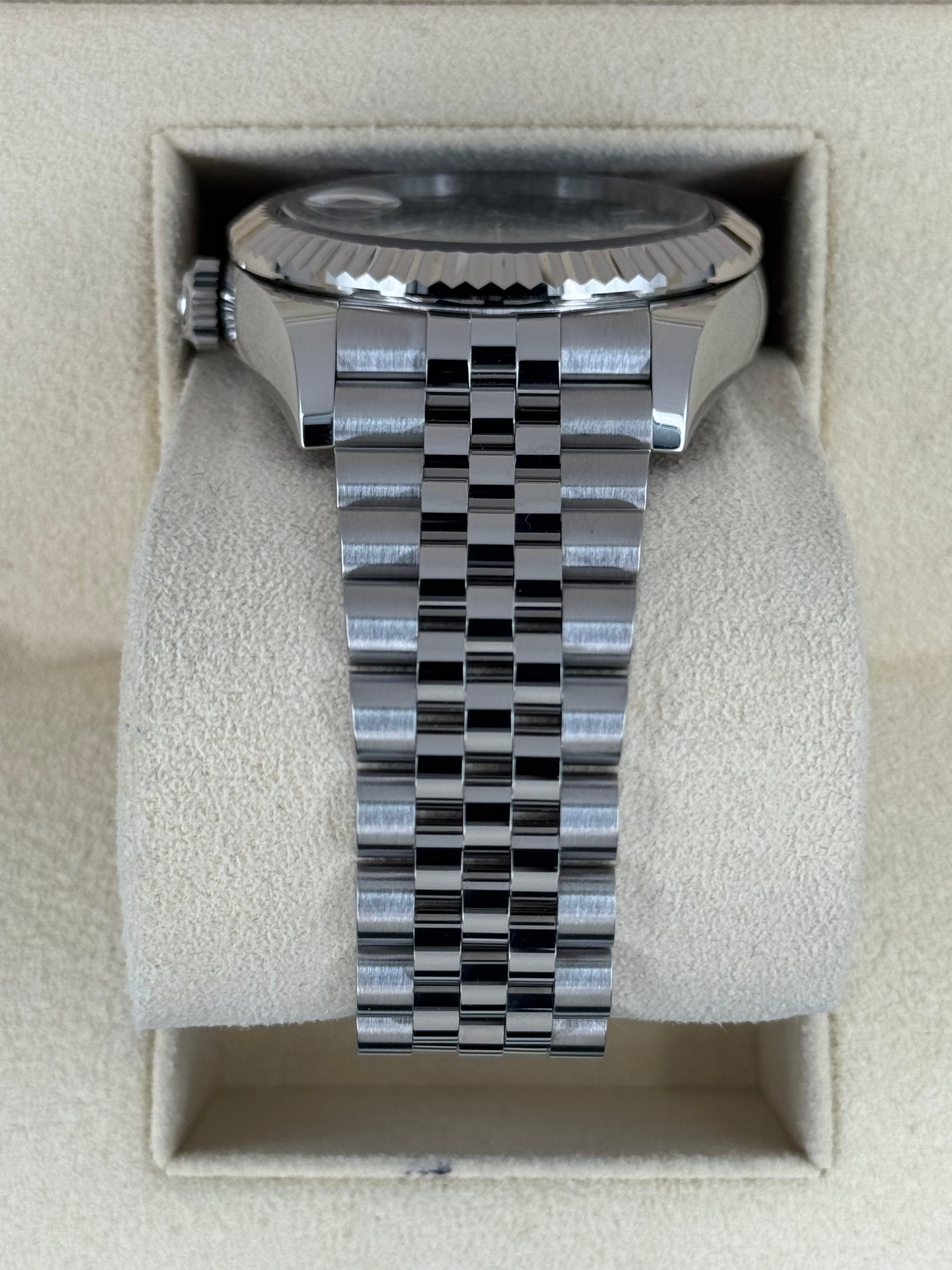 2024 Rolex Sky-Dweller 42mm 336934 Jubilee Green Dial - MyWatchLLC