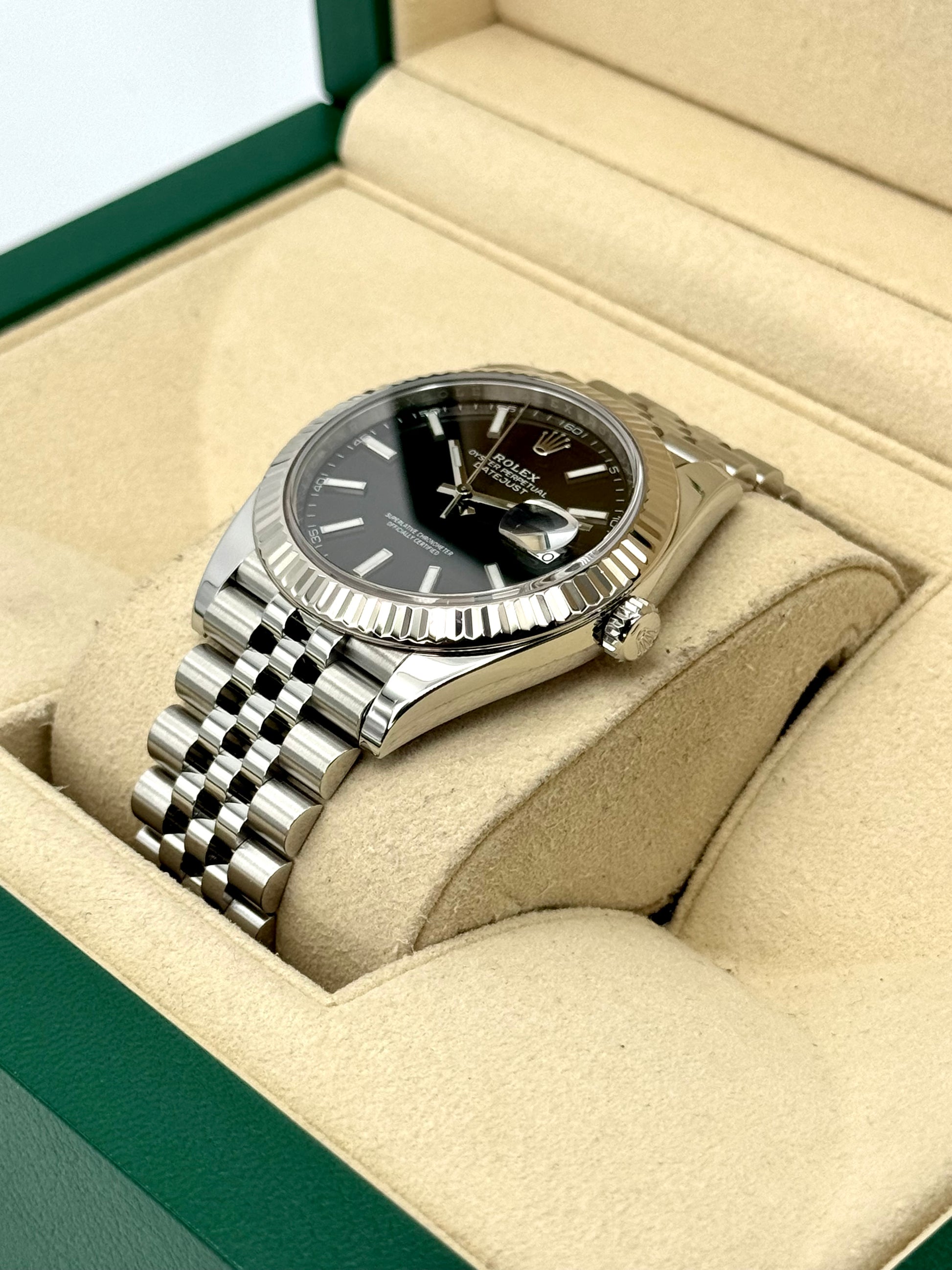 2019 Rolex Datejust 41mm 126334 Stainless Steel Jubilee Black Dial - MyWatchLLC