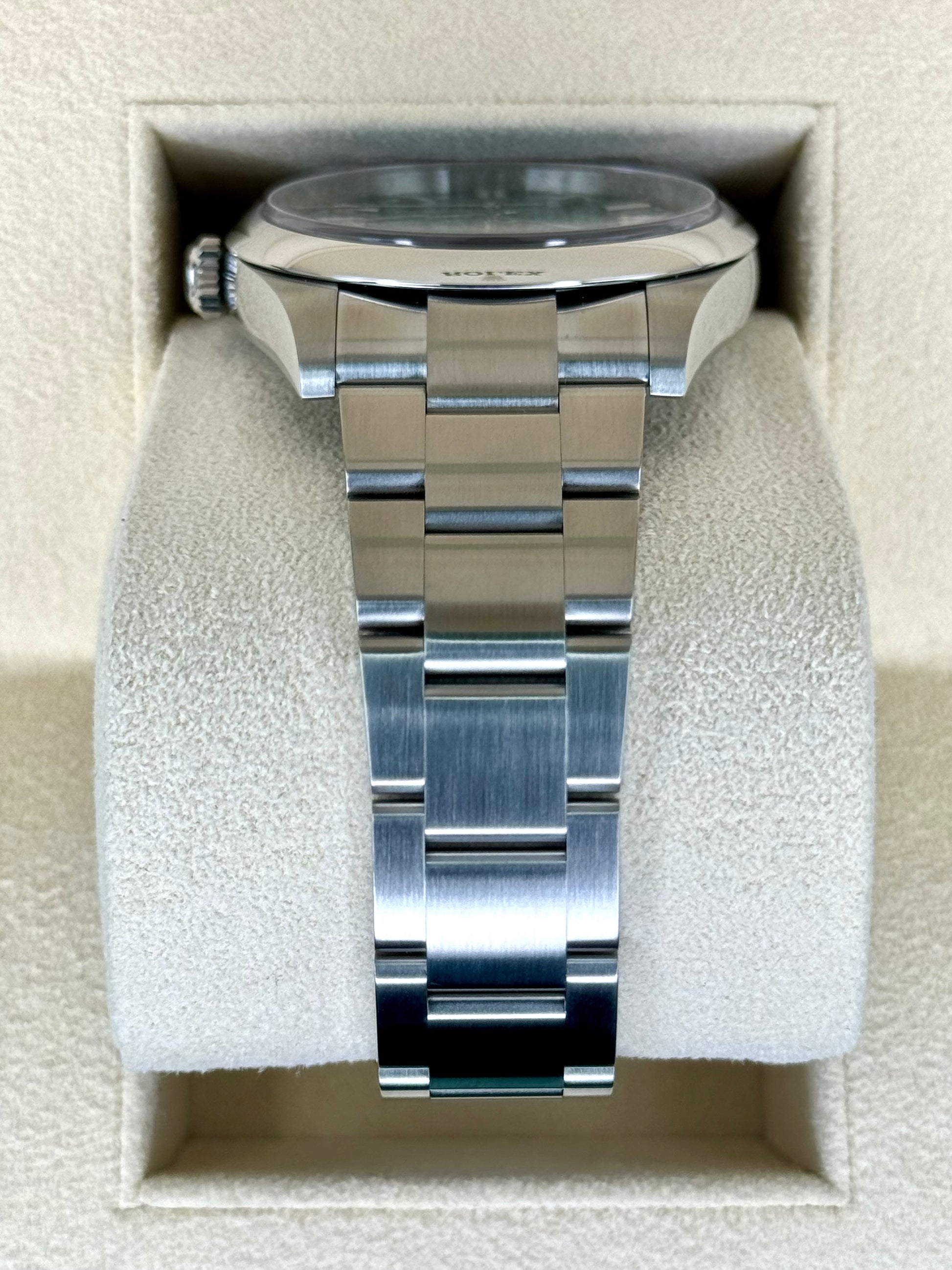 NEW 2024 Rolex Oyster Perpetual 41mm 124300 Green Dial - MyWatchLLC