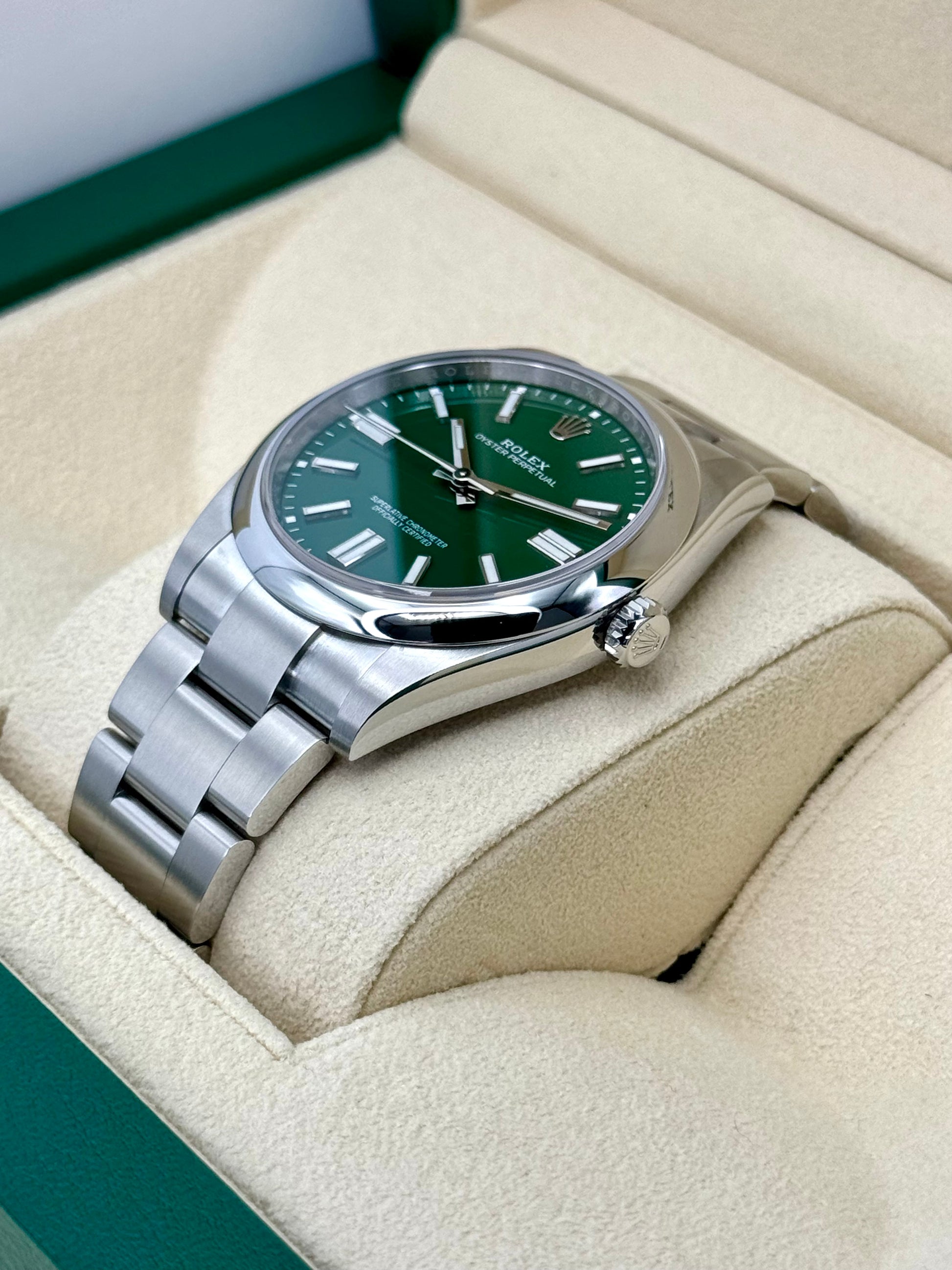 NEW 2024 Rolex Oyster Perpetual 41mm 124300 Green Dial - MyWatchLLC