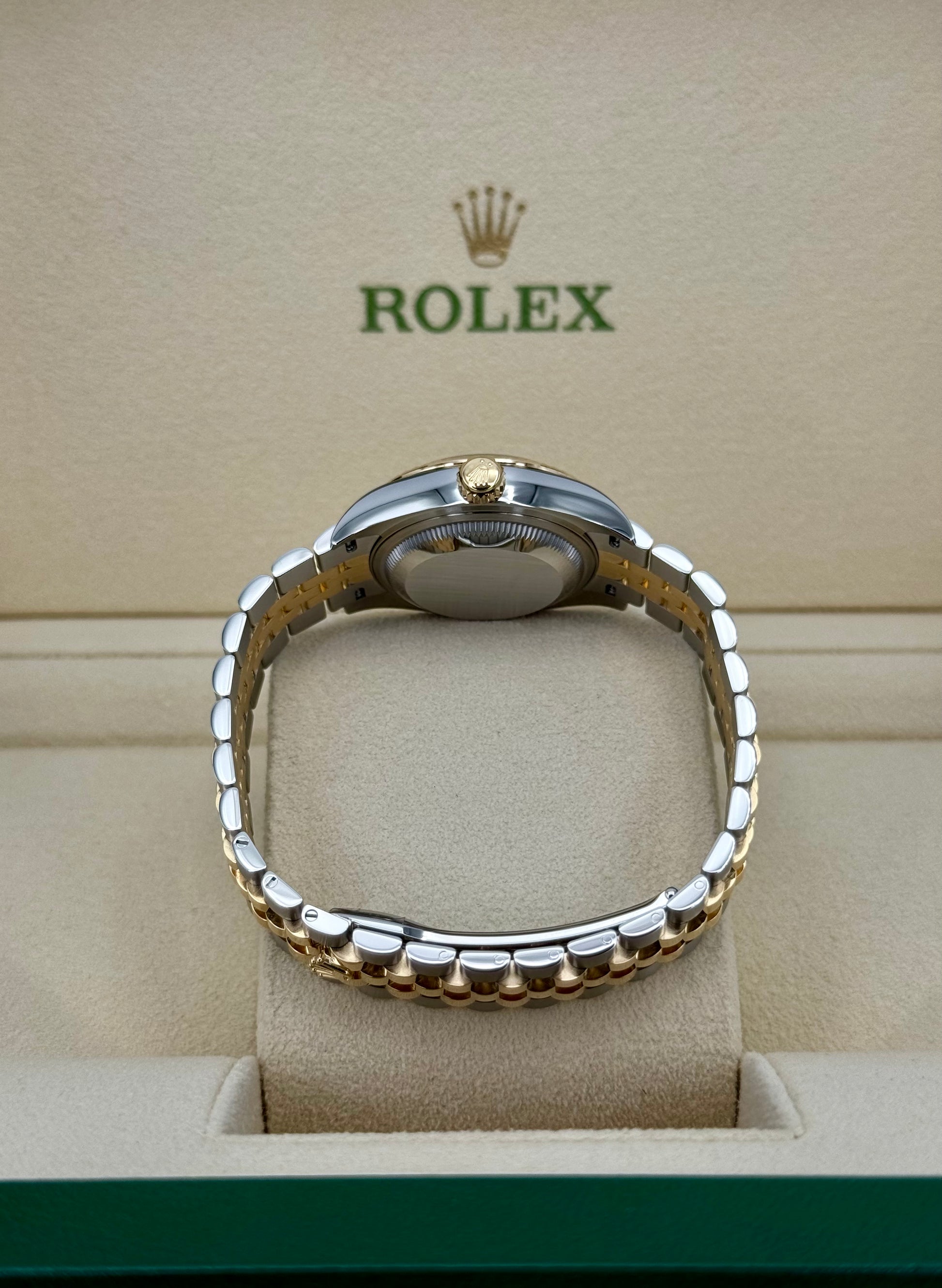 NEW 2024 Rolex Lady Datejust 28mm 279173 Jubilee Champagne Dial - MyWatchLLC