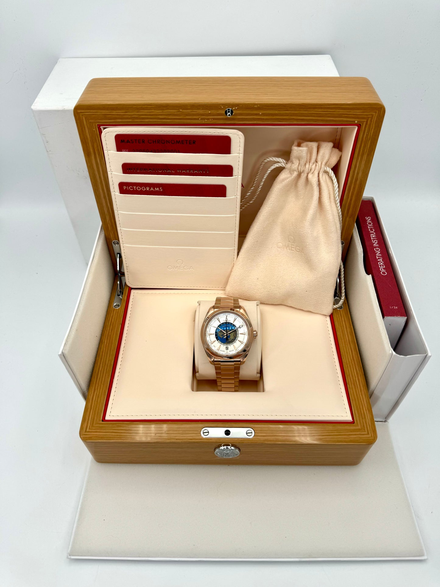 2022 Omega Seamaster Aqua Terra 43mm 22050432202001 RG Silver Dial - MyWatchLLC