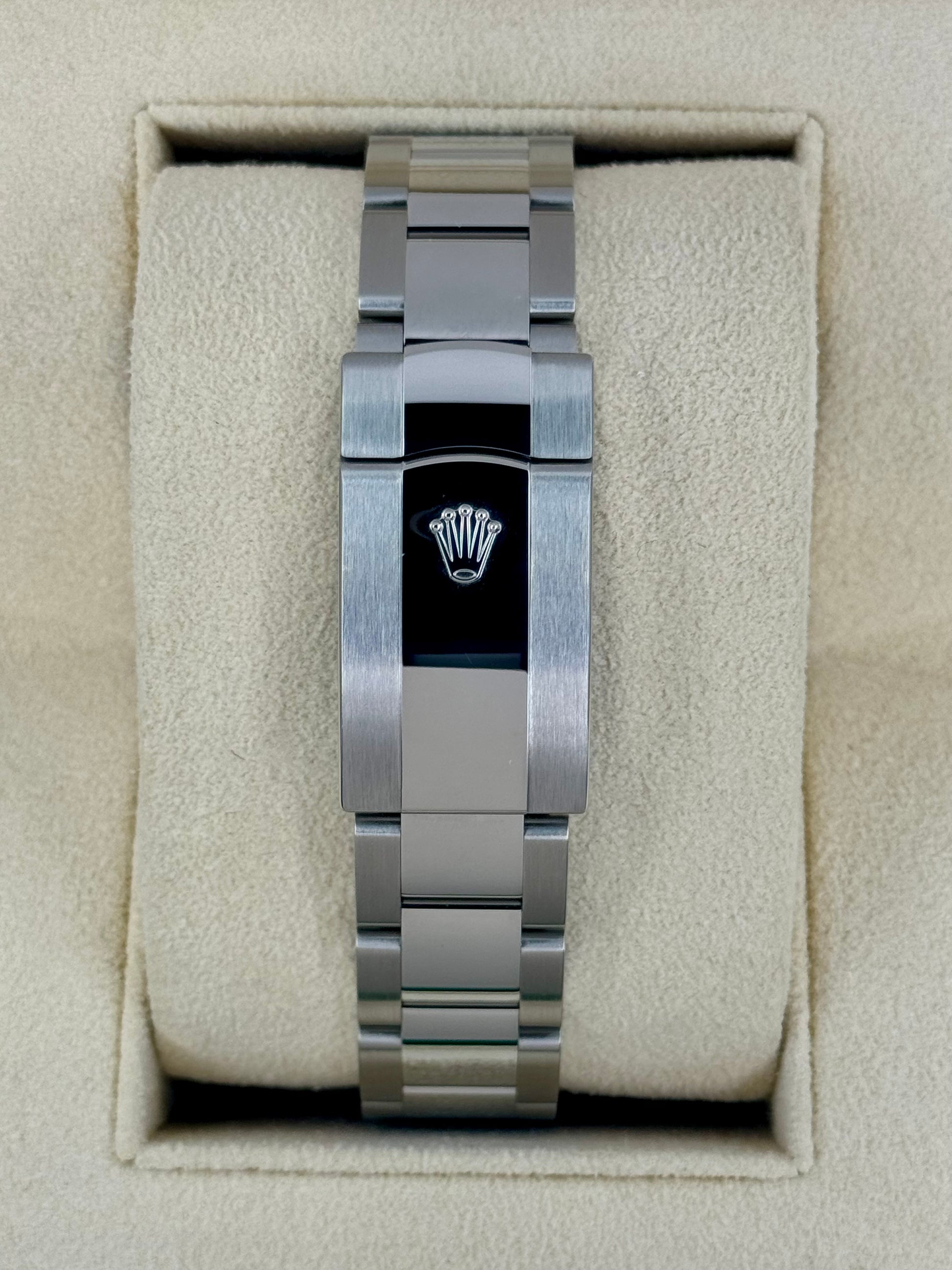 NEW 2024 Rolex Datejust 41mm 126300 Oyster Wimbledon Dial - MyWatchLLC