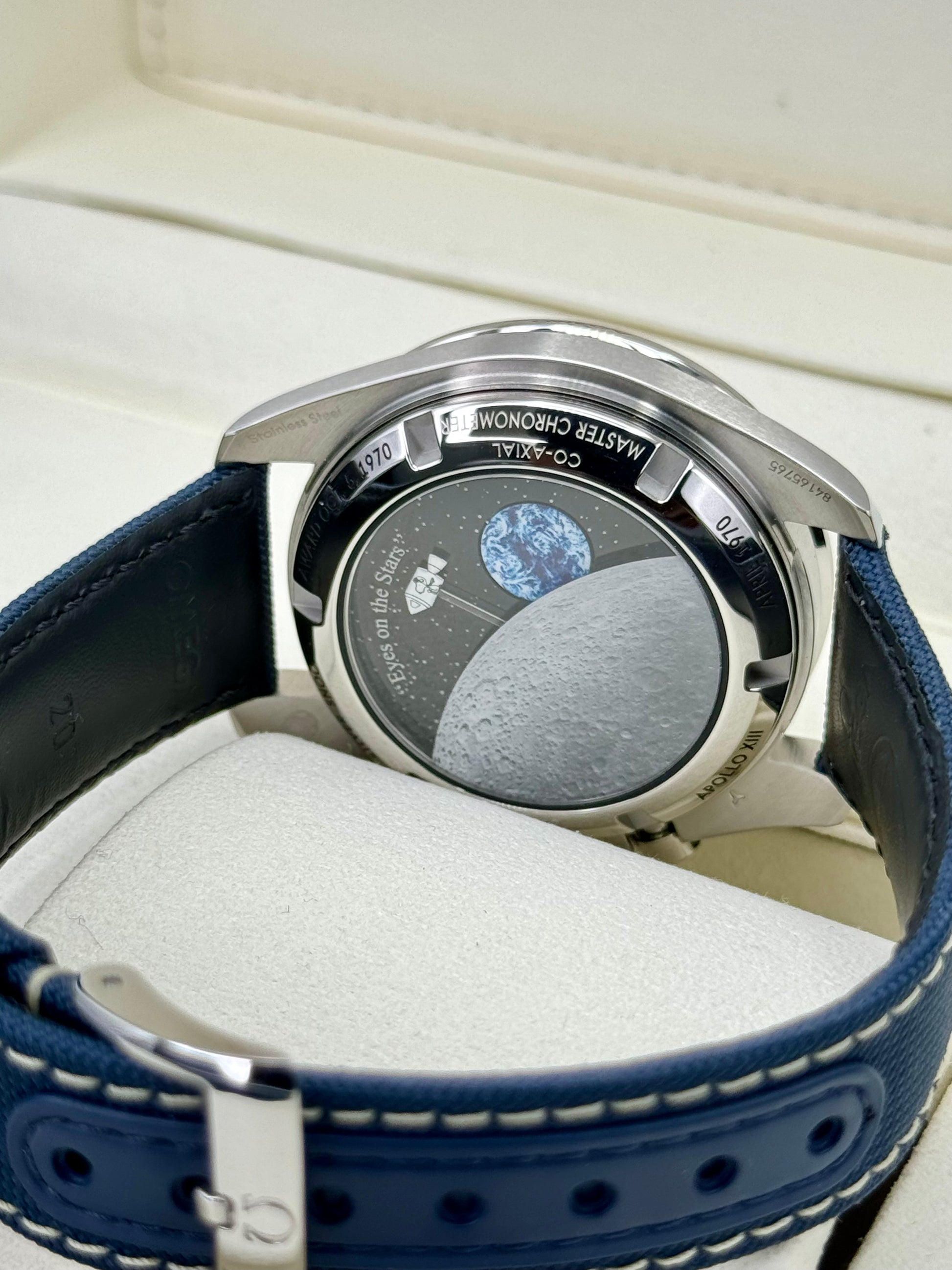 NEW 2023 Speedmaster 42mm 310.32.42.50.02.001 Silver Snoopy Award Dial - MyWatchLLC