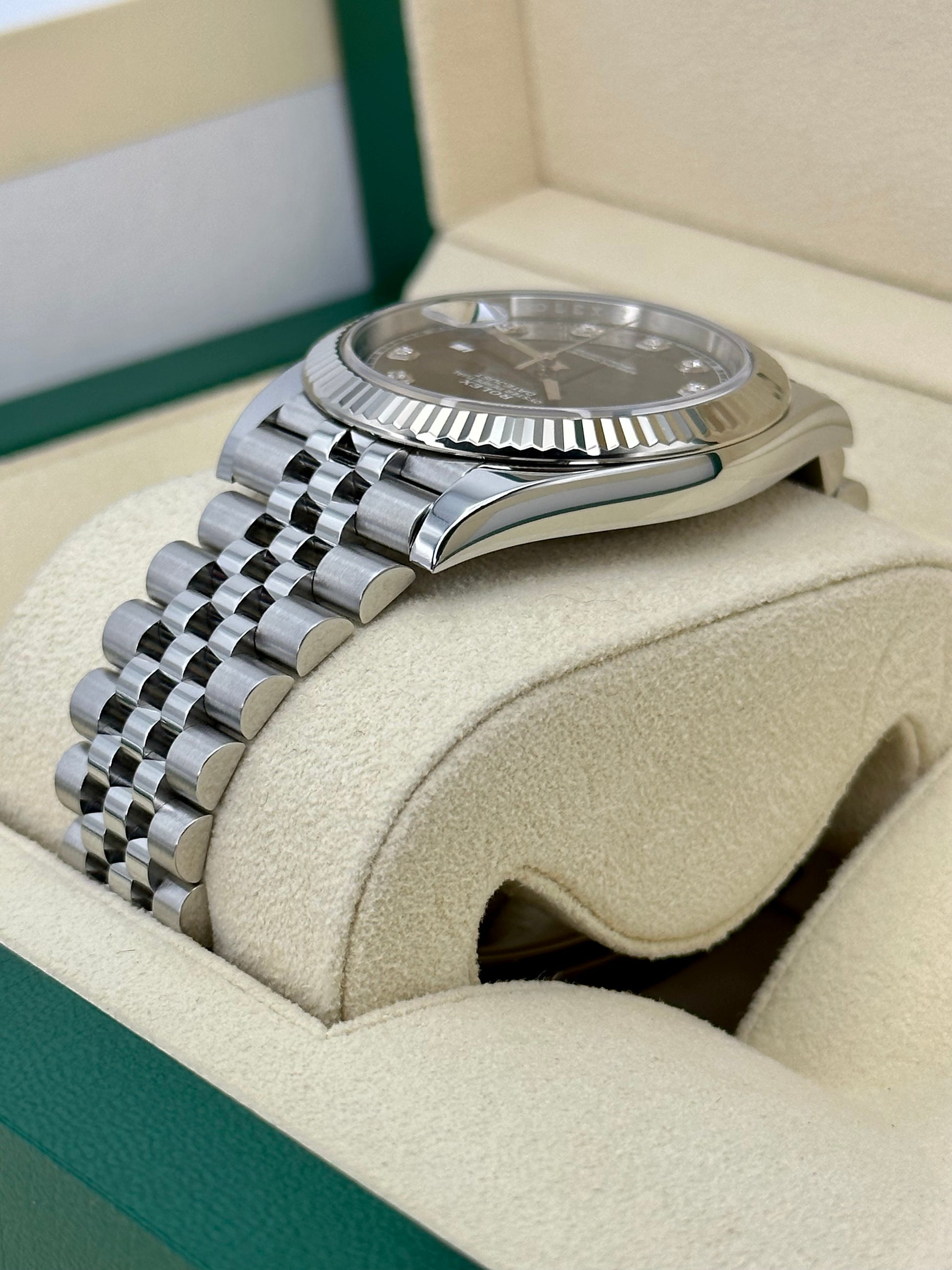 2021 Rolex Datejust 41mm 126334 Jubilee Black Diamond Dial - MyWatchLLC