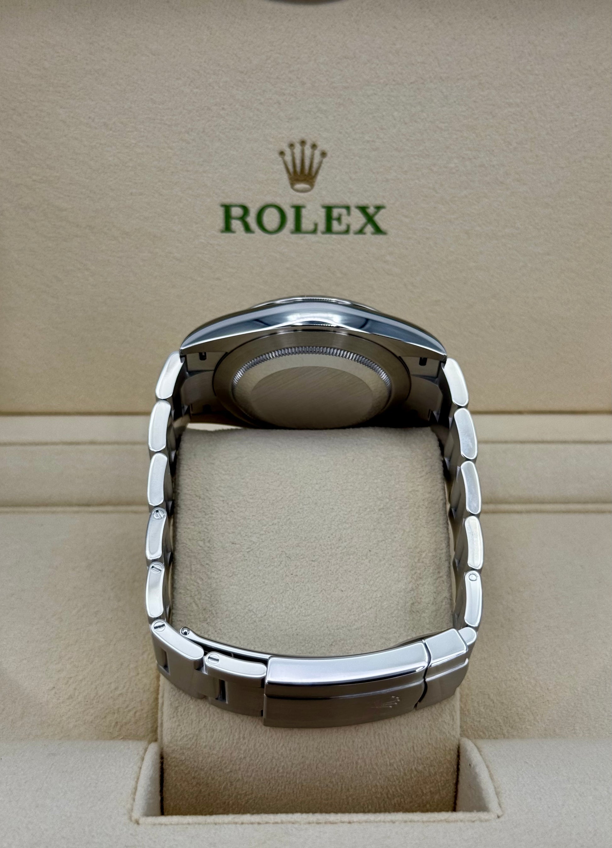 2023 Rolex Oyster Perpetual 41mm 124300 Green Dial - MyWatchLLC