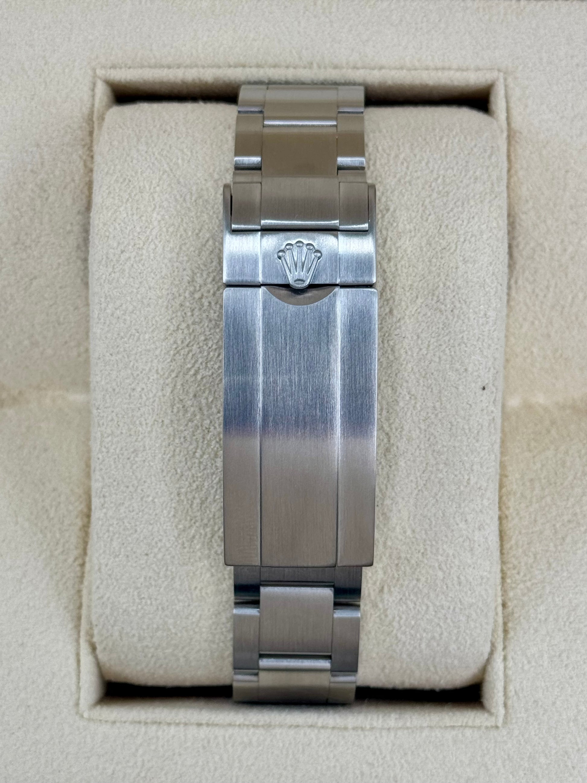 2017 Rolex Submariner "Hulk" 40mm 116610LV Green Dial - MyWatchLLC