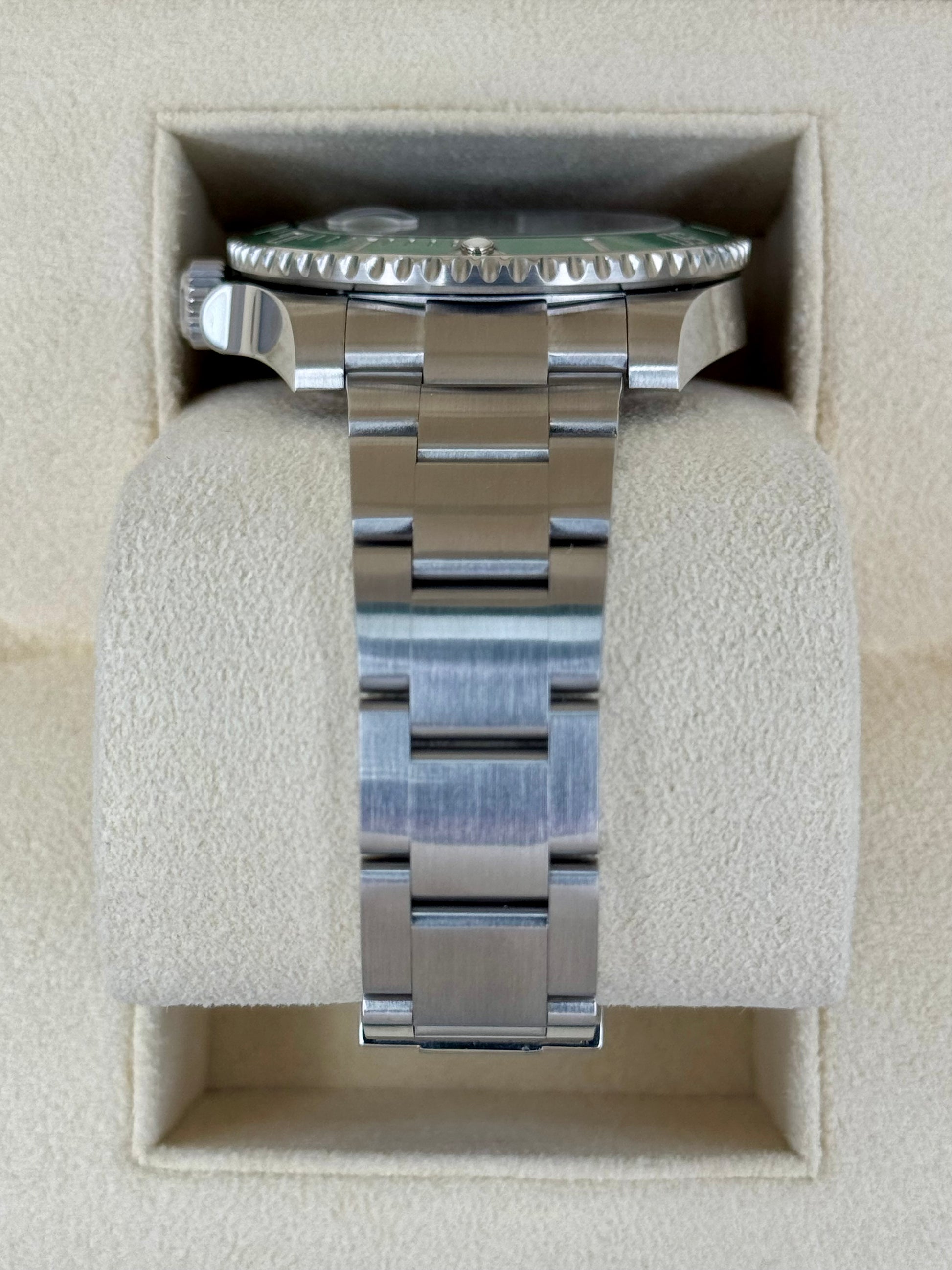 2017 Rolex Submariner "Hulk" 40mm 116610LV Green Dial - MyWatchLLC