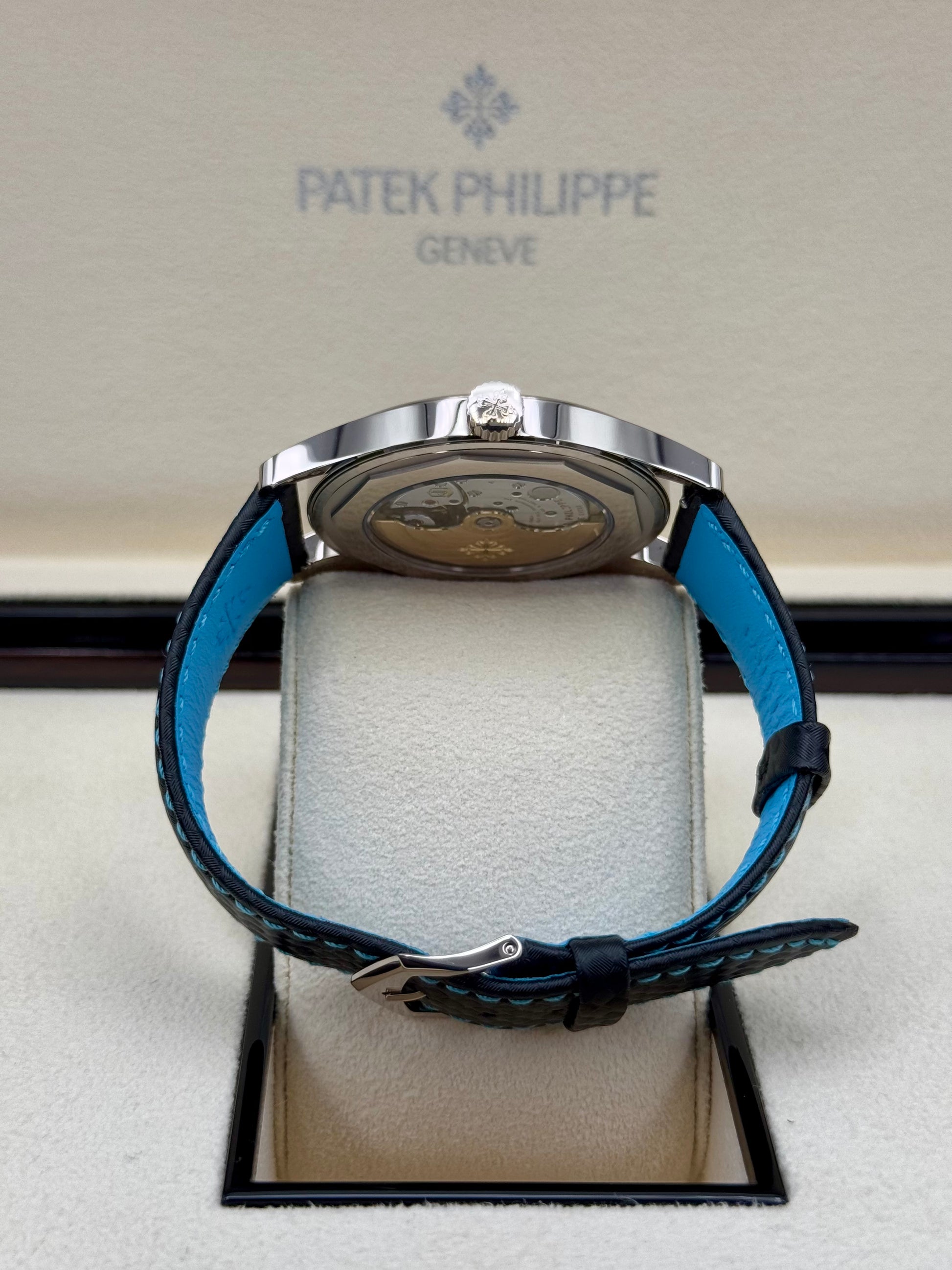 NEW 2023 Patek Philippe 6007G Calatrava White Gold Black Dial - MyWatchLLC