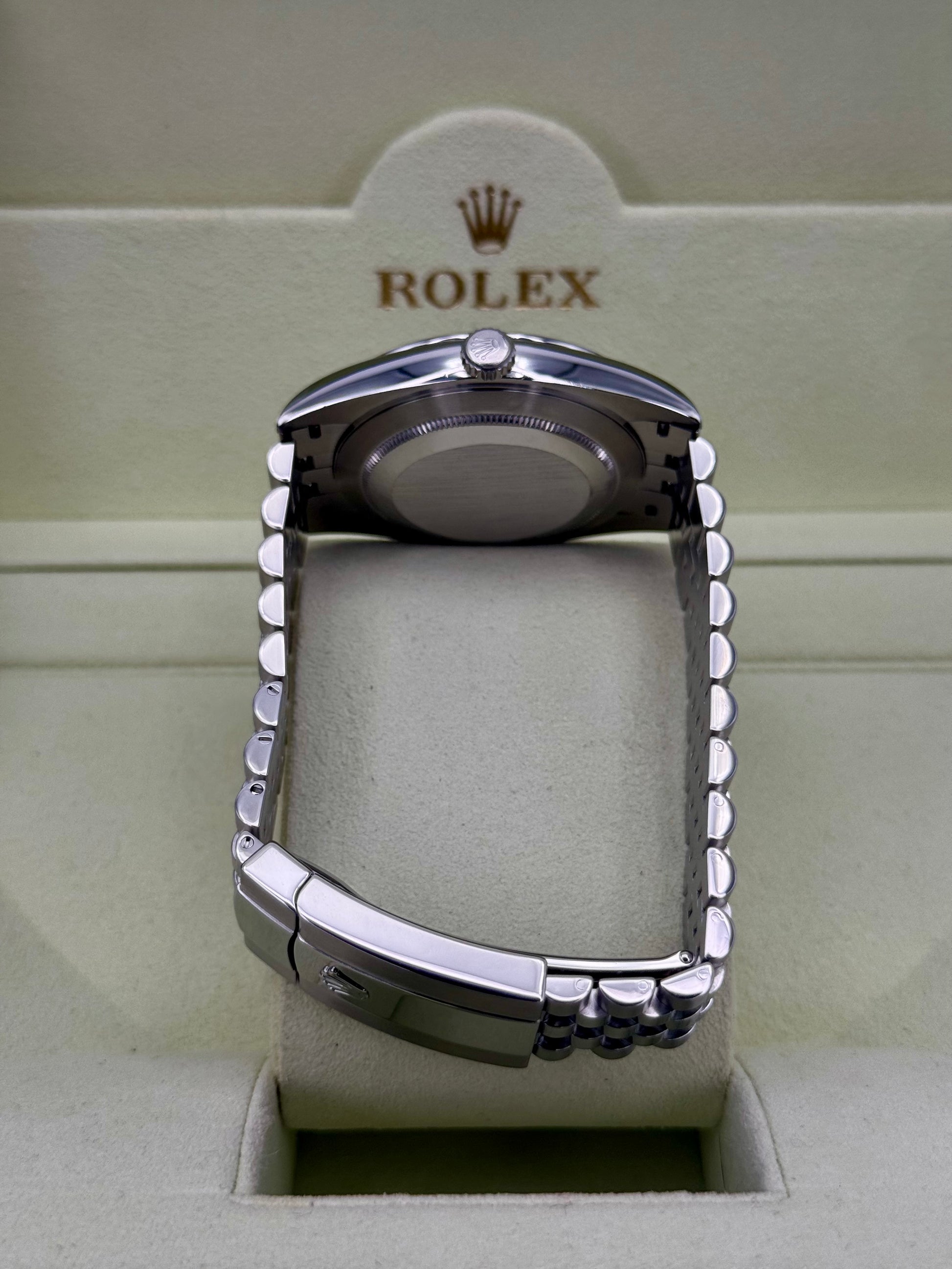 2018 Rolex Datejust 41mm 126300 Stainless Steel Jubilee Black Dial - MyWatchLLC