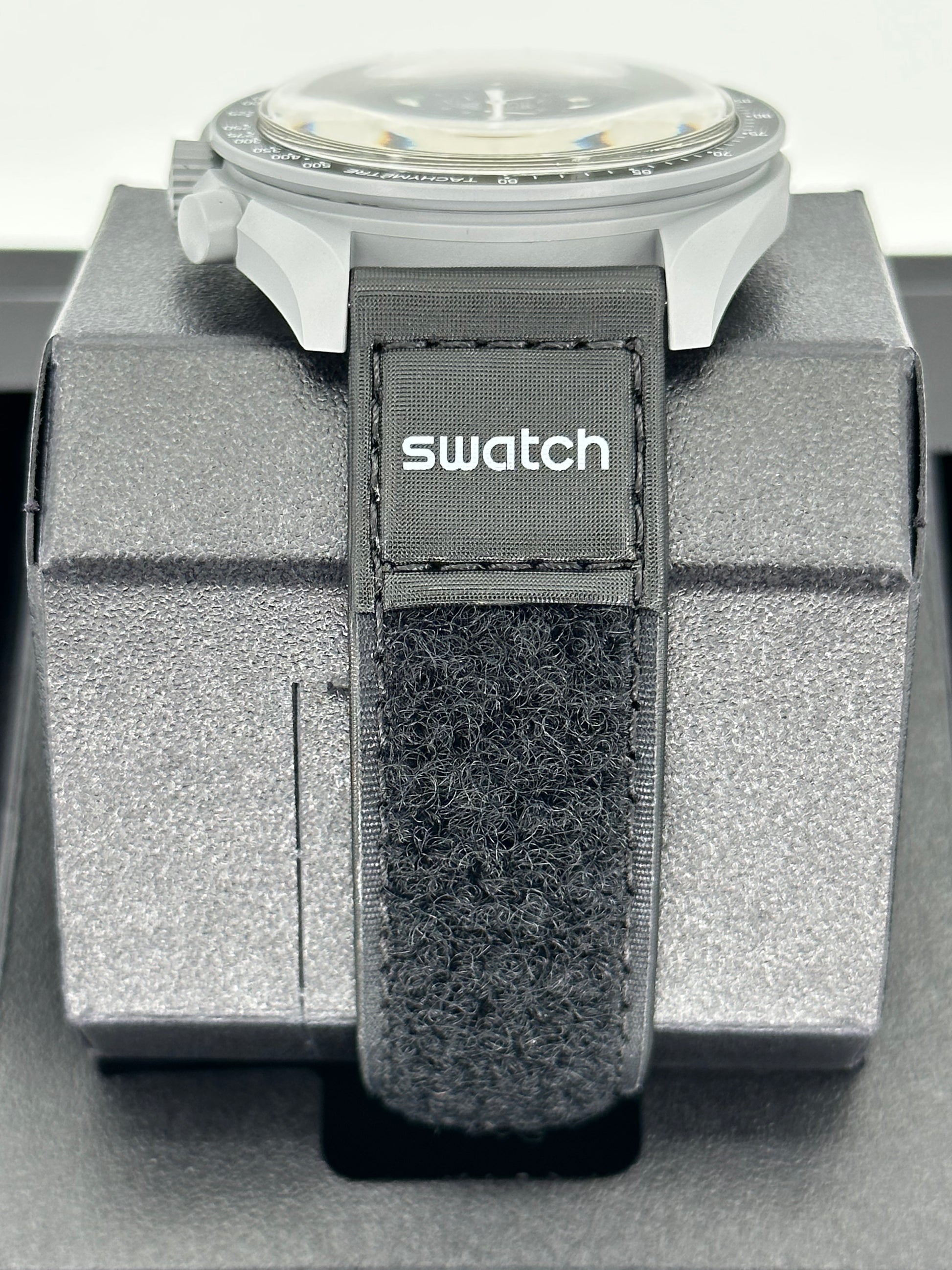 NEW Omega S033M100 Bioceramic Moon Swatch - Mission to the Moon - MyWatchLLC