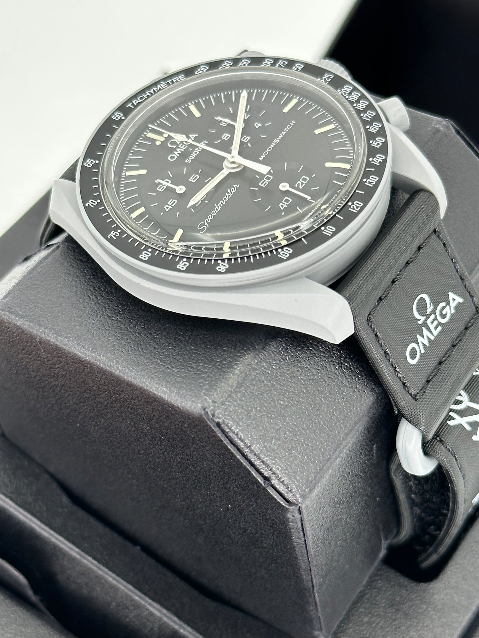 NEW Omega S033M100 Bioceramic Moon Swatch - Mission to the Moon - MyWatchLLC