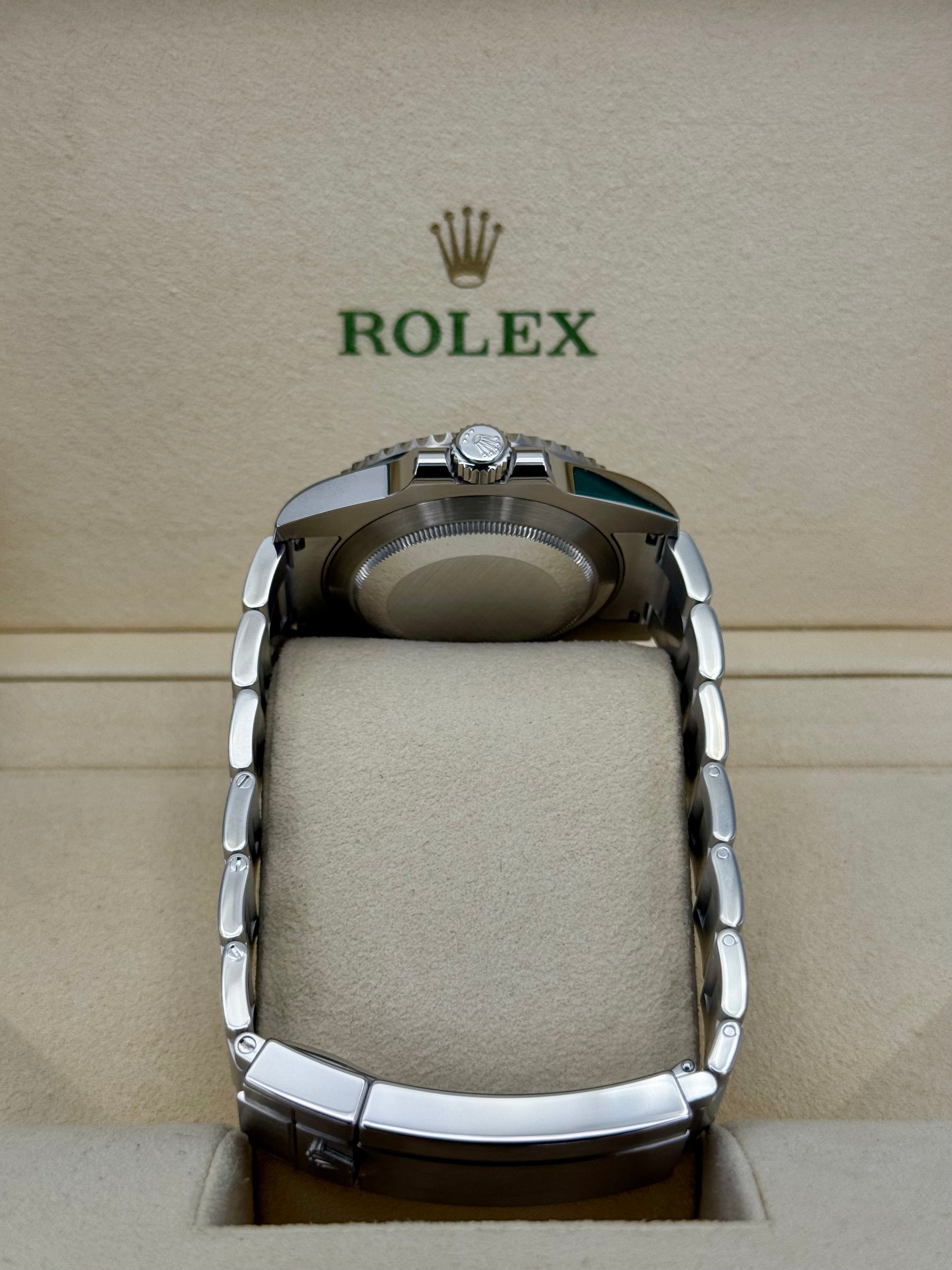 2019 Rolex Submariner "Hulk" 40mm 116610LV Green Dial - MyWatchLLC