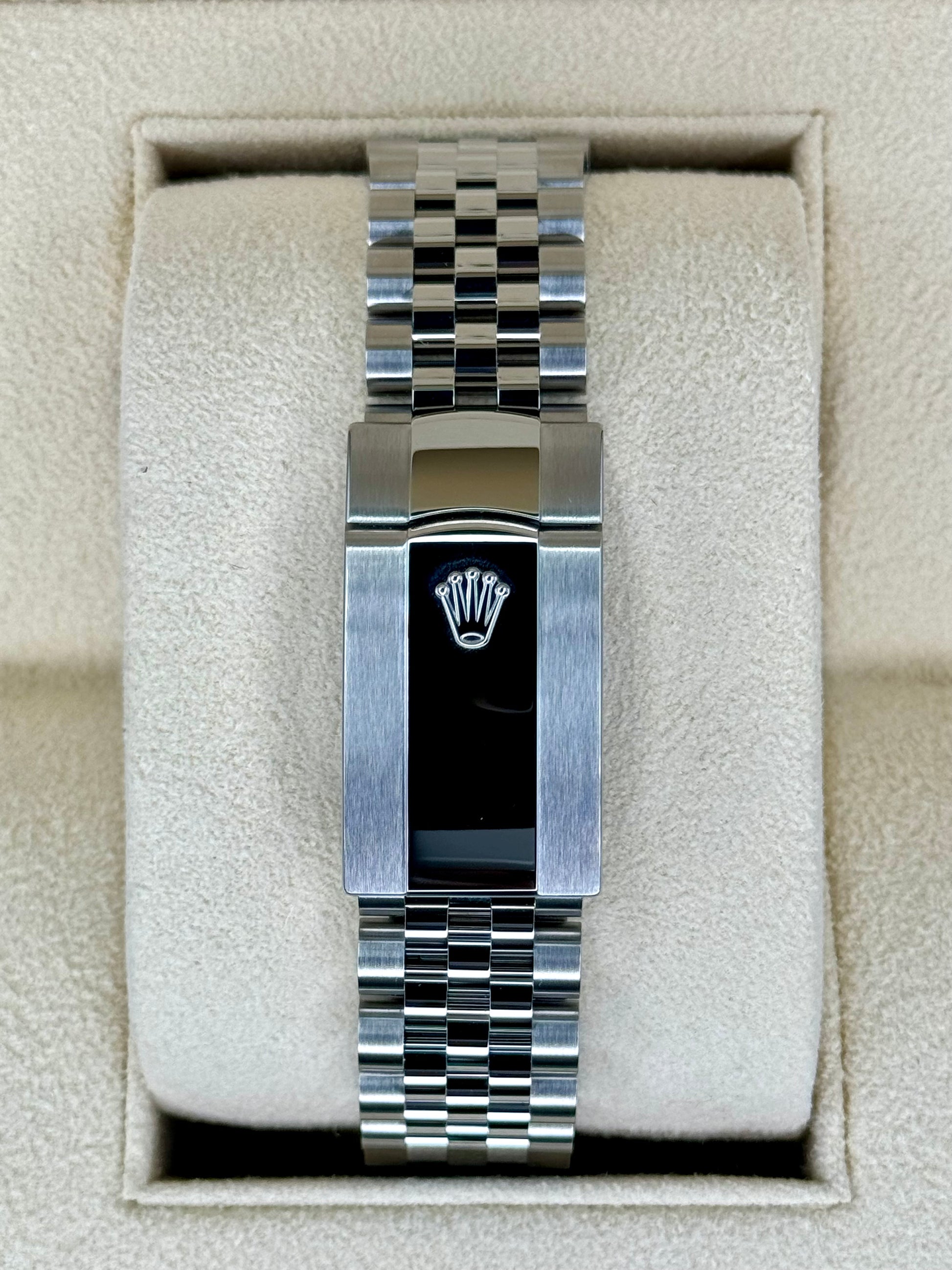 NEW 2025 Rolex Datejust 41mm 126334 Stainless Steel Jubilee Blue Dial - MyWatchLLC