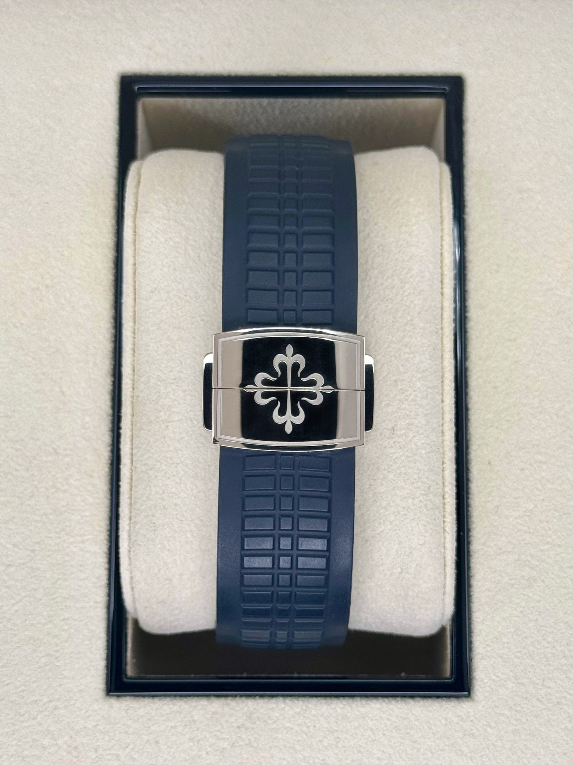 2021 Patek Philippe Aquanaut 5168G 42.2mm White Gold Blue Dial - MyWatchLLC