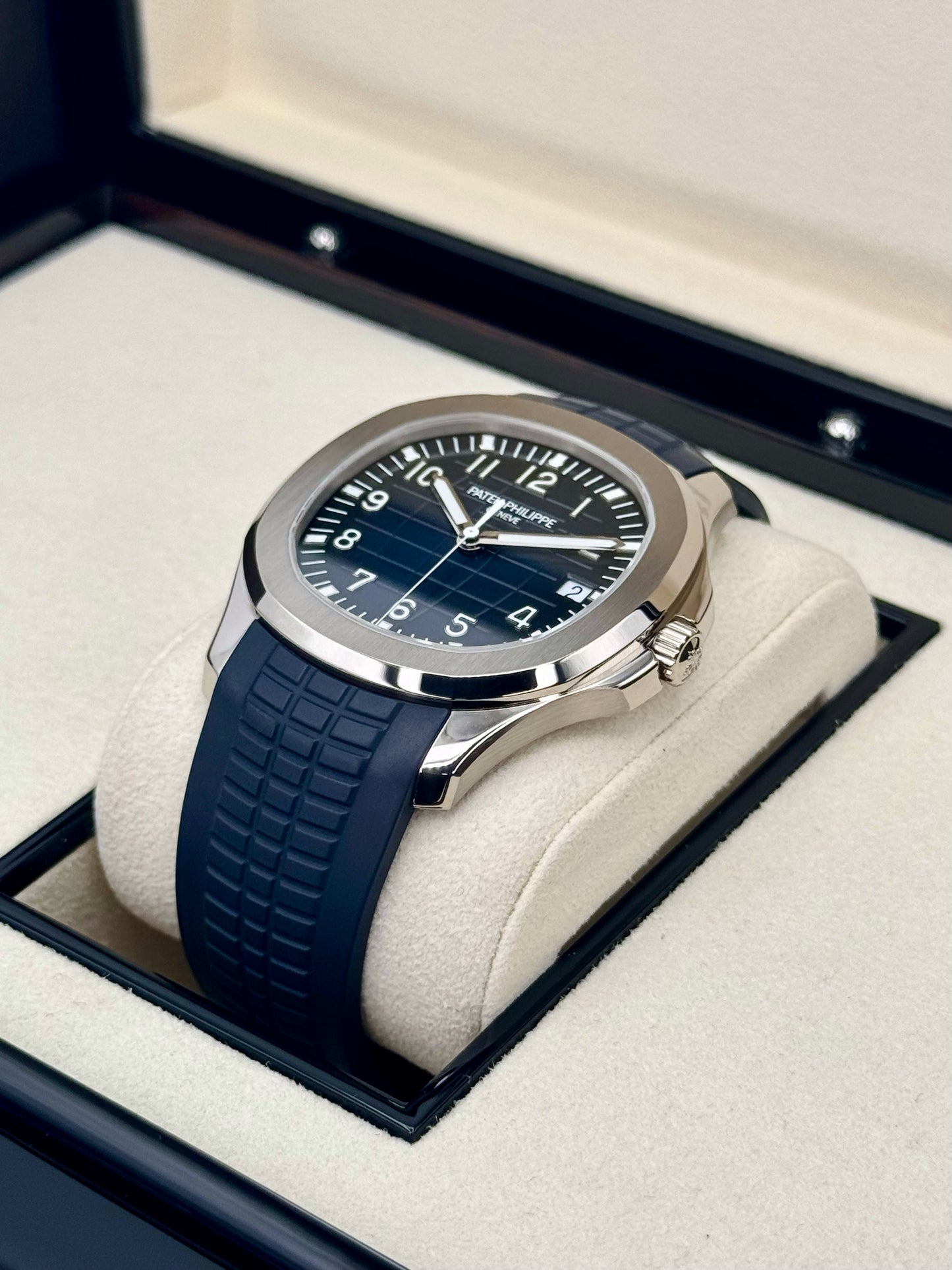 2021 Patek Philippe Aquanaut 5168G 42.2mm White Gold Blue Dial - MyWatchLLC