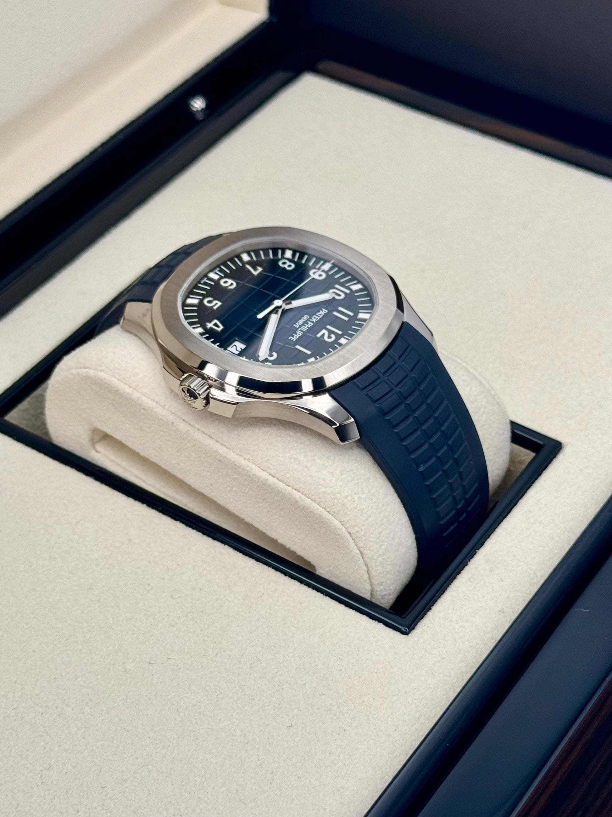 2021 Patek Philippe Aquanaut 5168G 42.2mm White Gold Blue Dial - MyWatchLLC