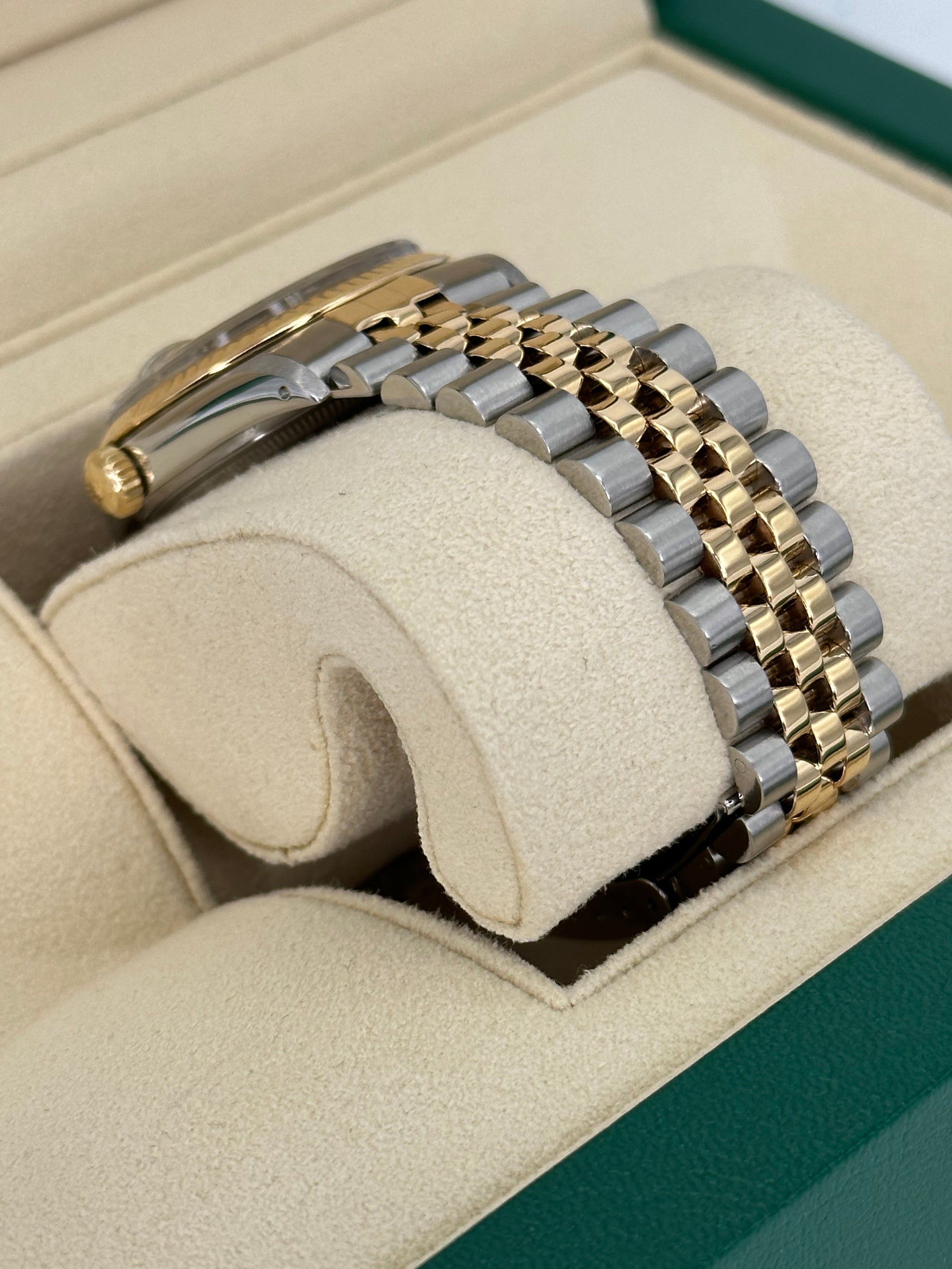 1987 Rolex Datejust 36mm 16013 Champagne Dial - MyWatchLLC