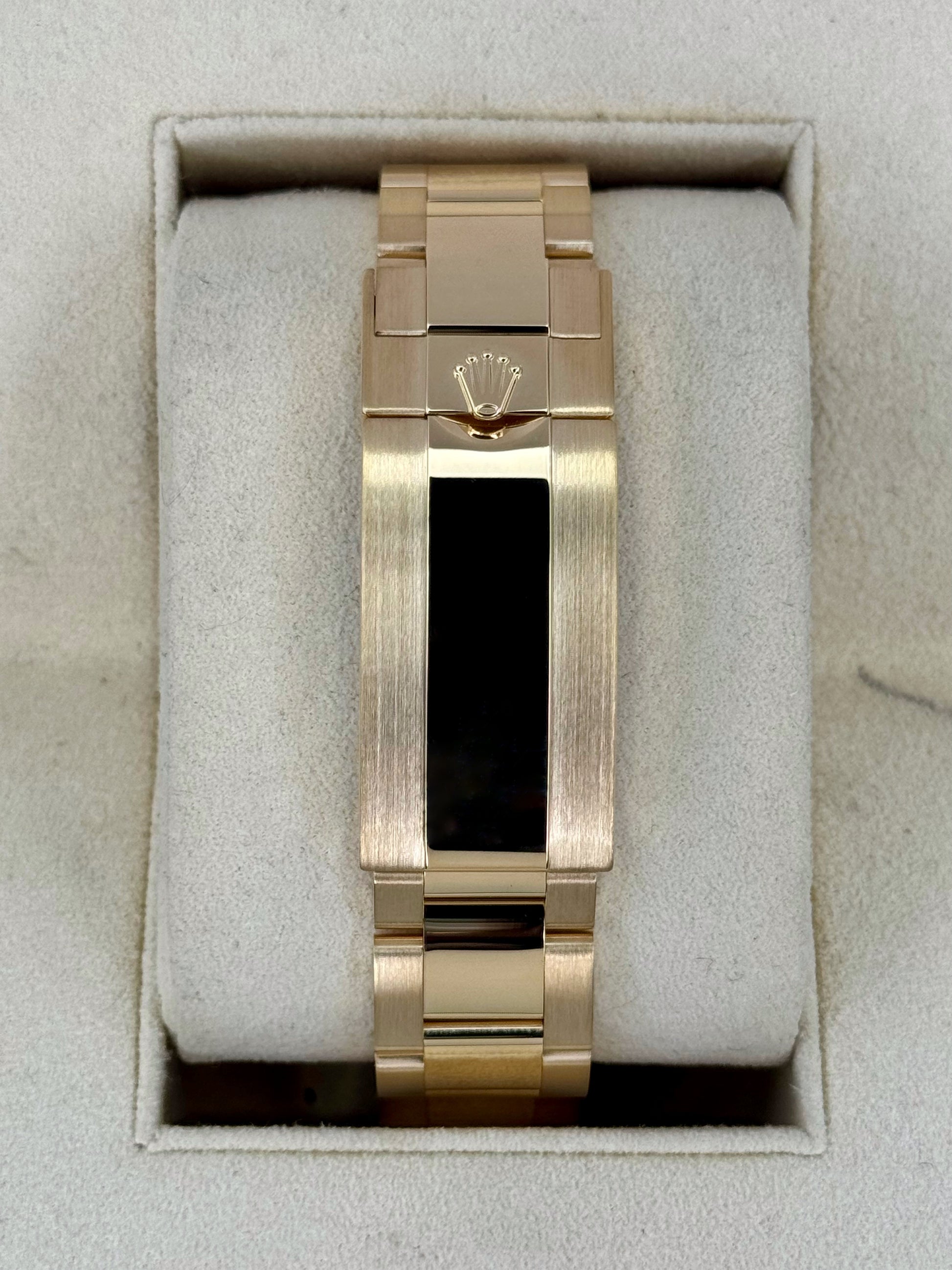 2022 Rolex Submariner 41mm 126618LN Yellow Gold Black Dial - MyWatchLLC