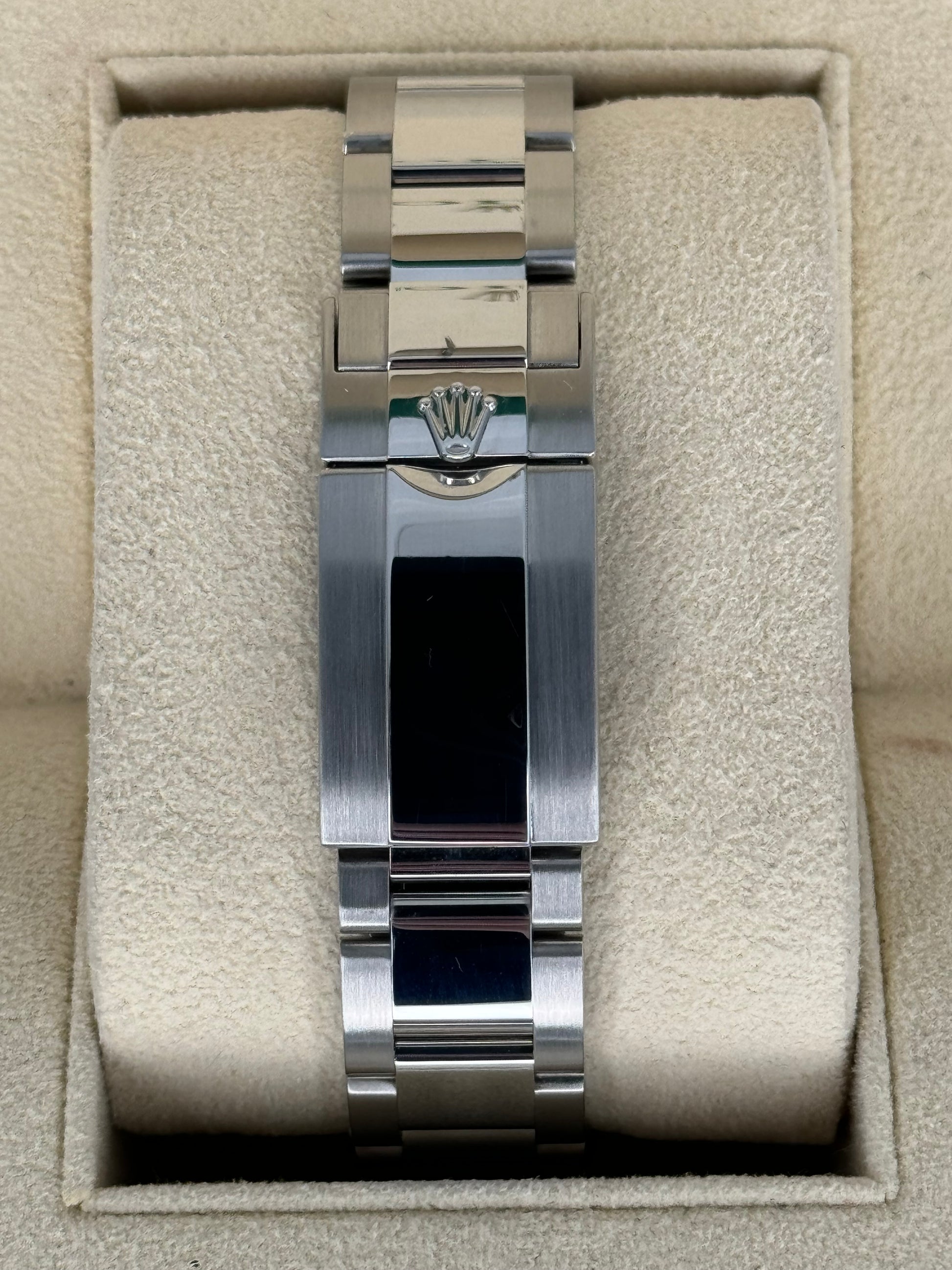 2019 Rolex Yacht-Master 40mm 116622 Stainless Steel Blue Dial - MyWatchLLC