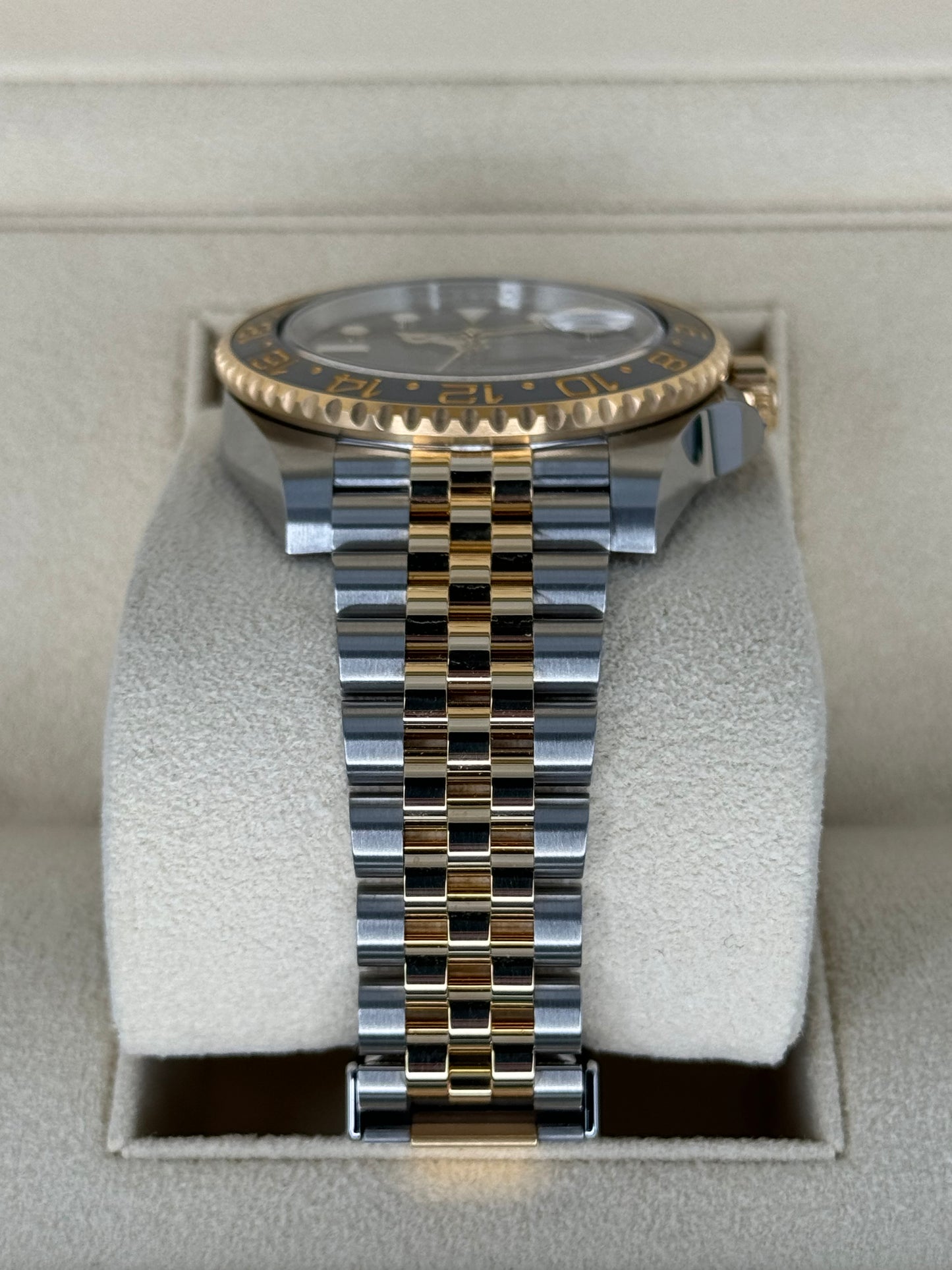 NEW 2023 Rolex GMT-Master II 40mm 126713GRNR Two-Tone Jubilee - MyWatchLLC