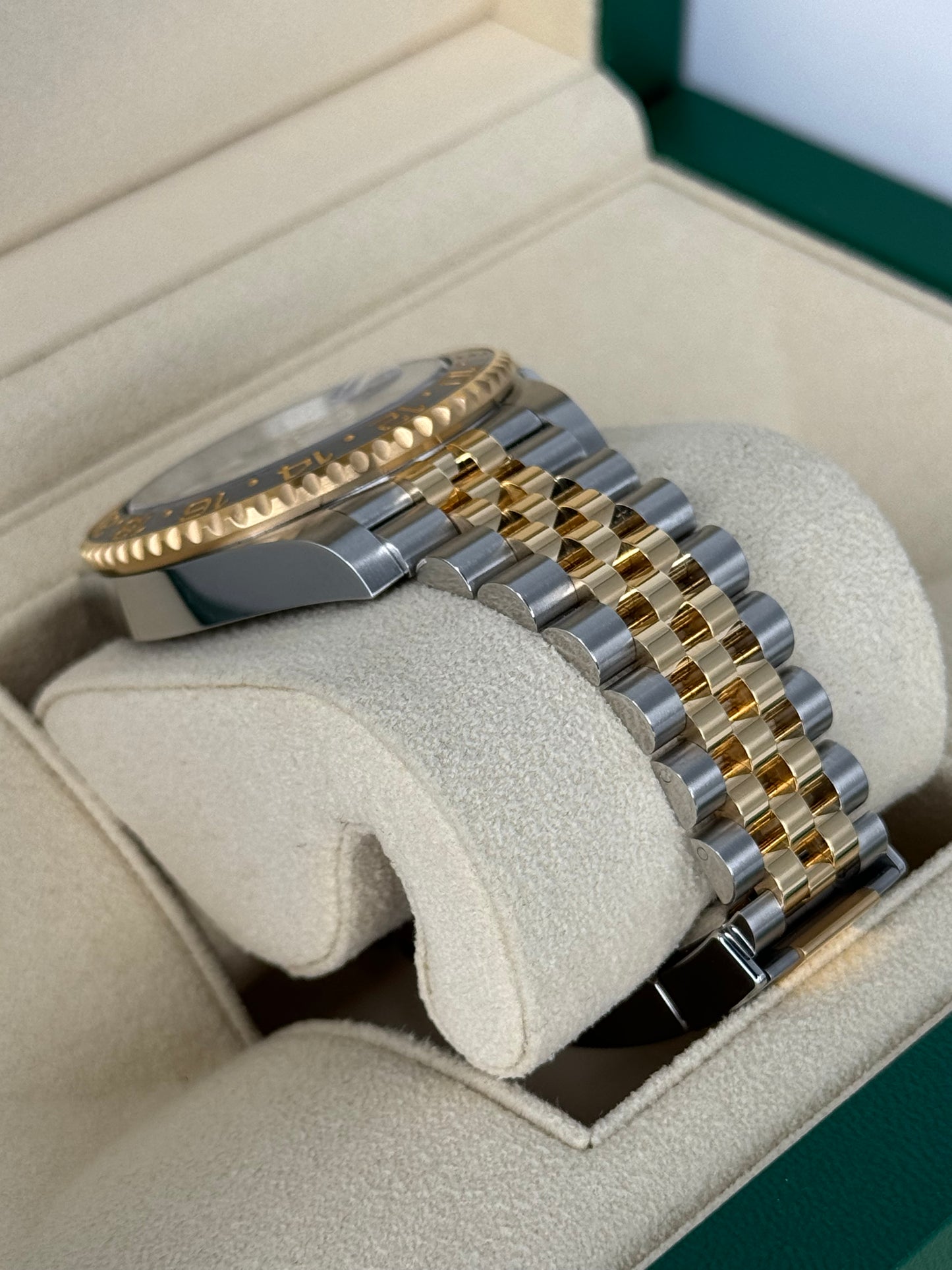 NEW 2023 Rolex GMT-Master II 40mm 126713GRNR Two-Tone Jubilee - MyWatchLLC