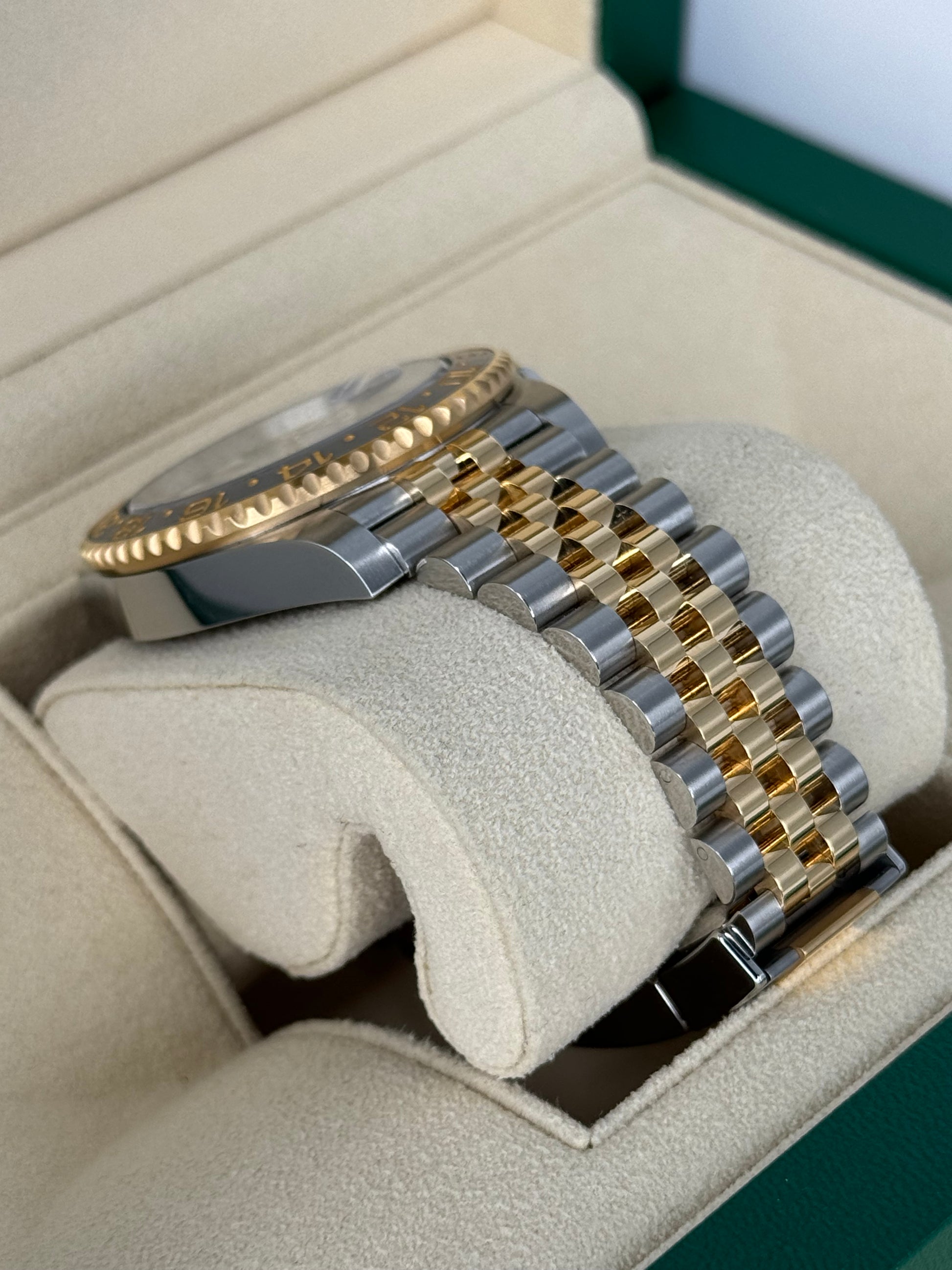 NEW 2023 Rolex GMT-Master II 40mm 126713GRNR Two-Tone Jubilee - MyWatchLLC