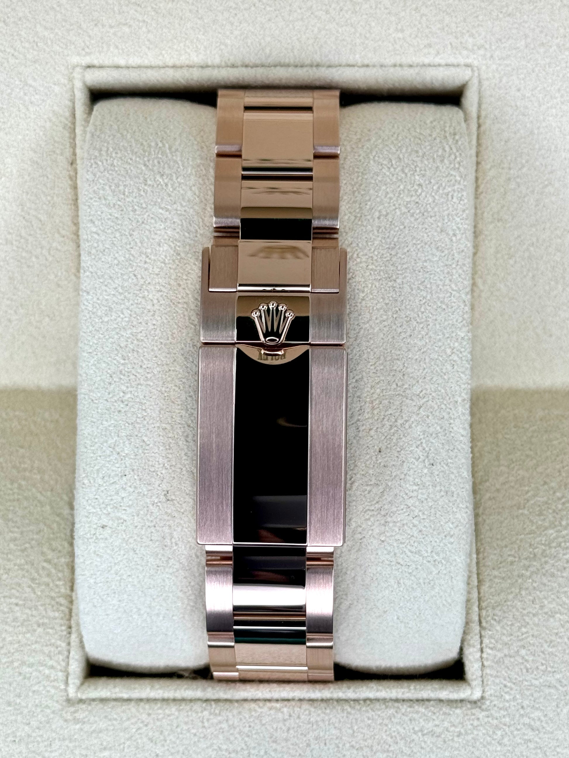 NEW 2024 Rolex Daytona 40mm 126505 Rose Gold Sundust Dial - MyWatchLLC