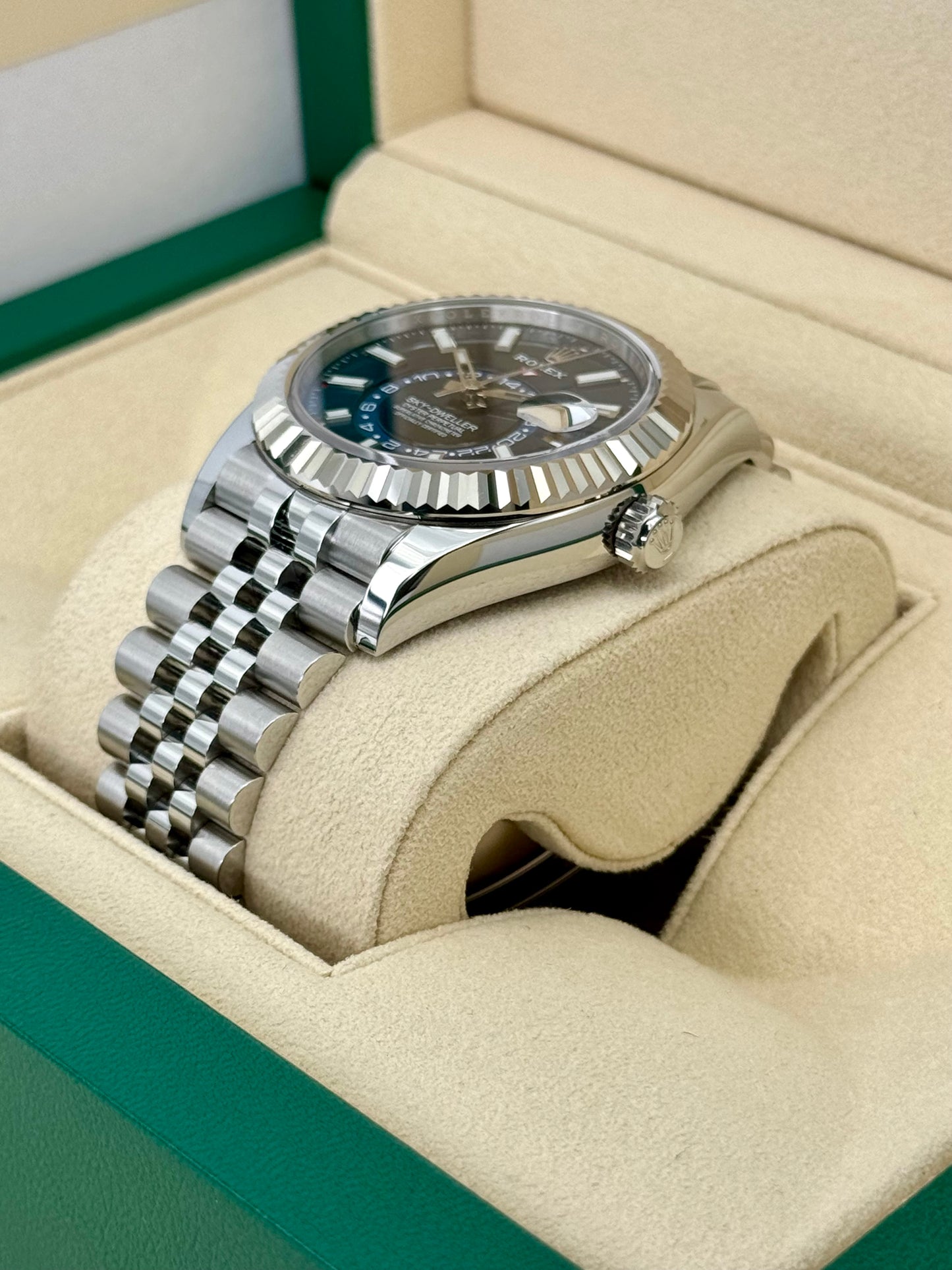 NEW 2023 Rolex Sky-Dweller 42mm 326934 Stainless Steel Jubilee Blue Dial - MyWatchLLC