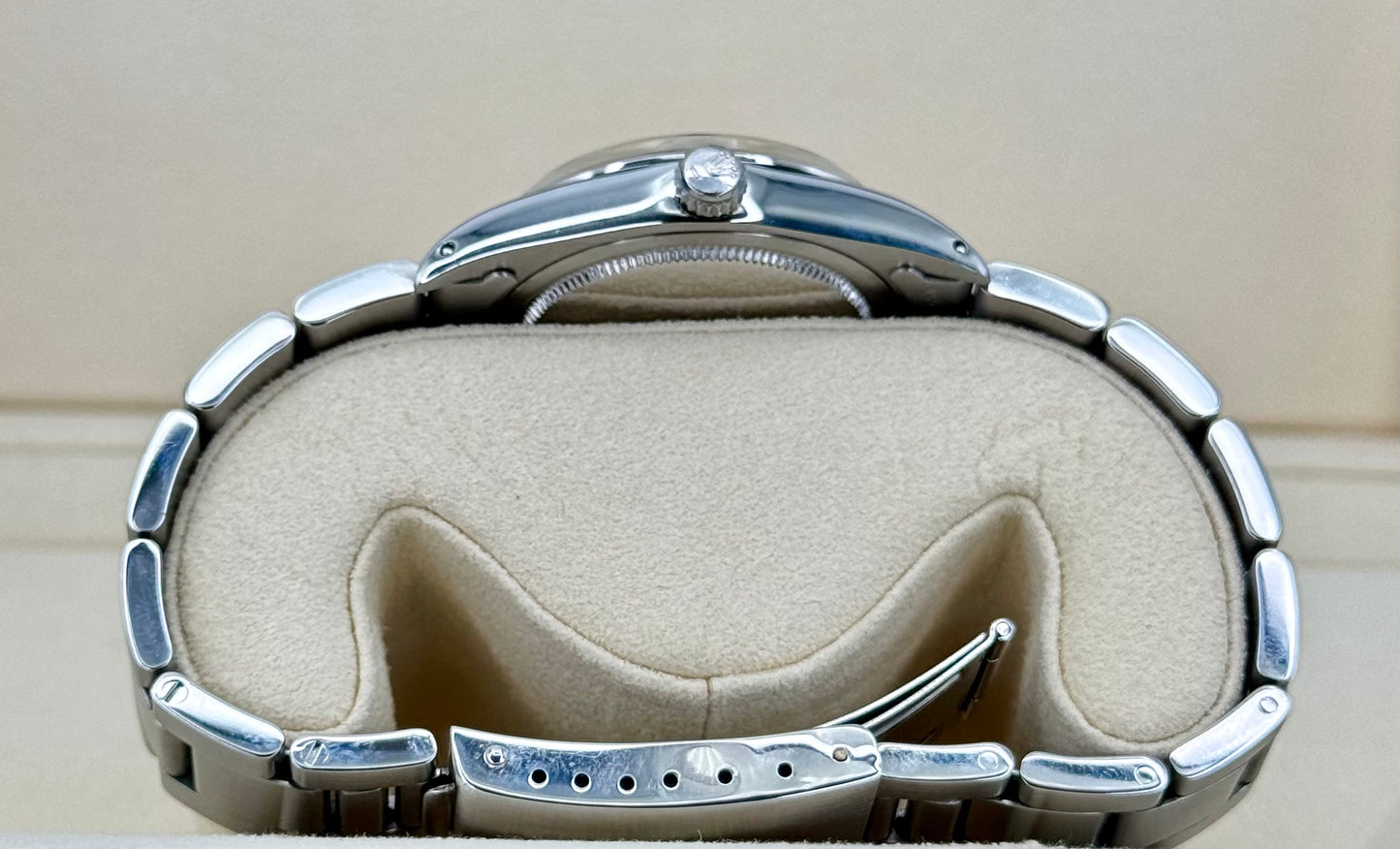 Rolex Oyster Date 34mm 6694 Black Dial - MyWatchLLC