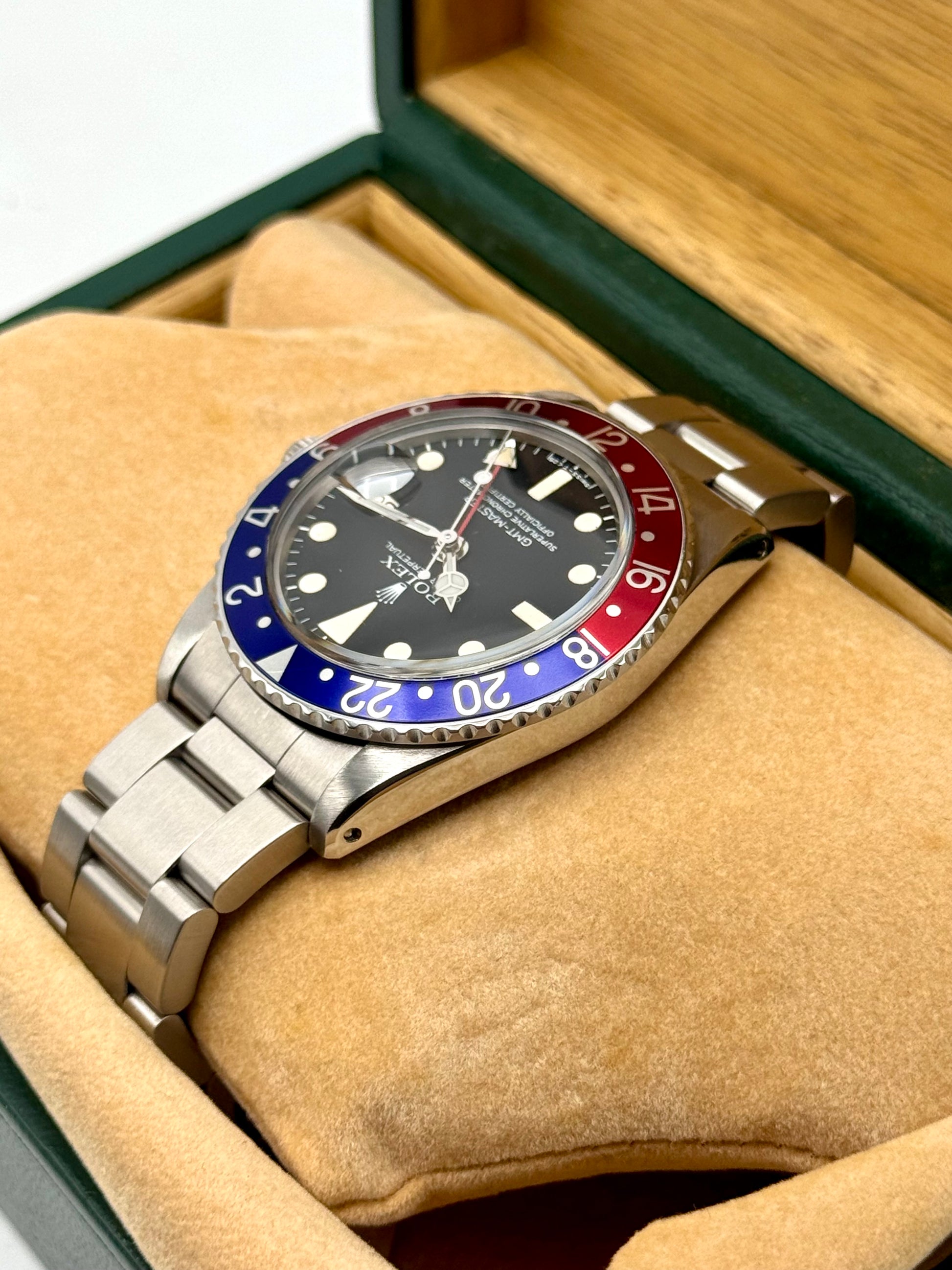 1978 Rolex GMT-Master "Pepsi" 40mm 1675 Oyster - MyWatchLLC