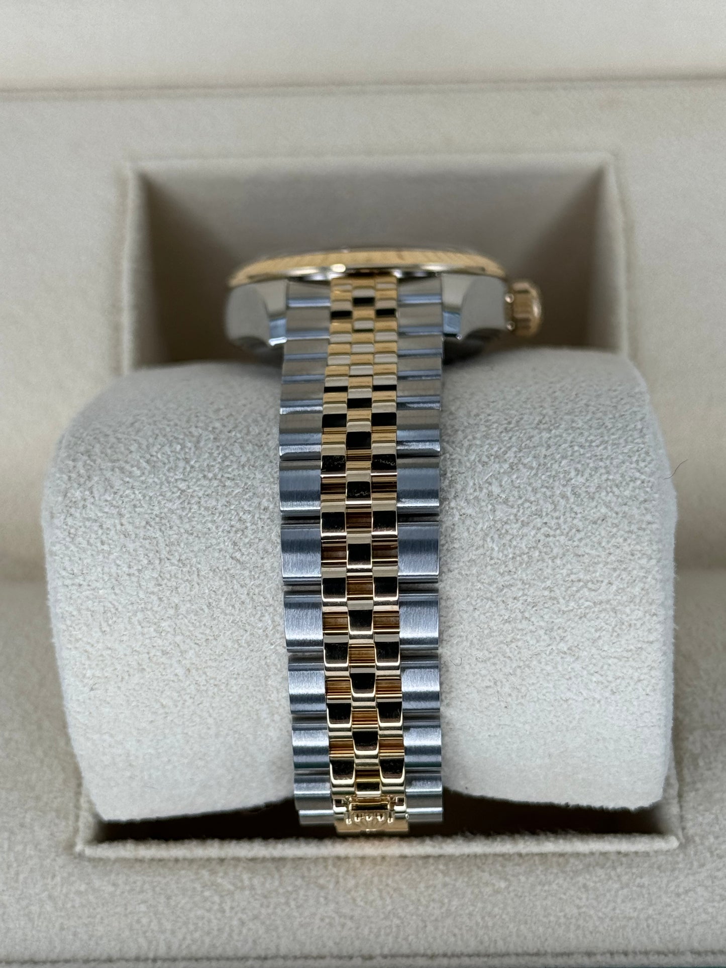 NEW 2023 Rolex Lady Datejust 28mm 279173 Jubilee Champagne Dial - MyWatchLLC