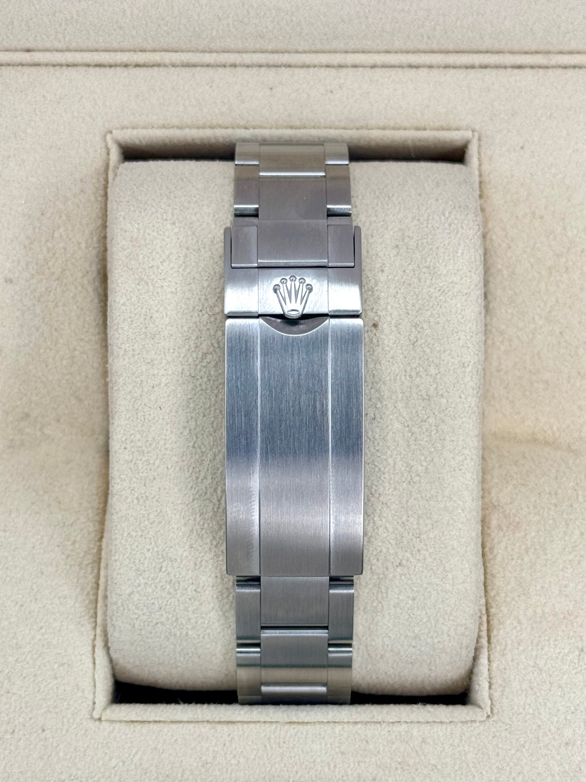 2018 Rolex Submariner “Hulk” 40mm 116610LV Green Dial - MyWatchLLC