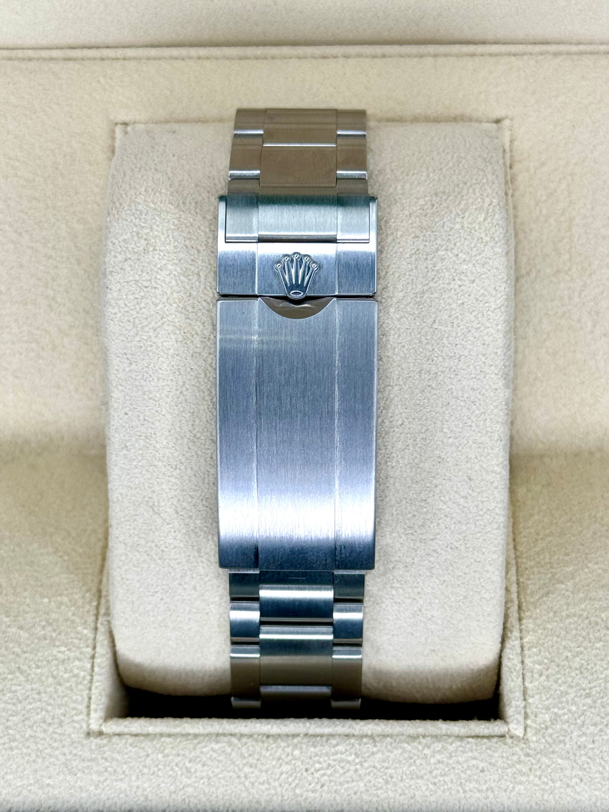 NEW 2023 Rolex Submariner 41mm 124060 Stainless Steel Black Dial - MyWatchLLC