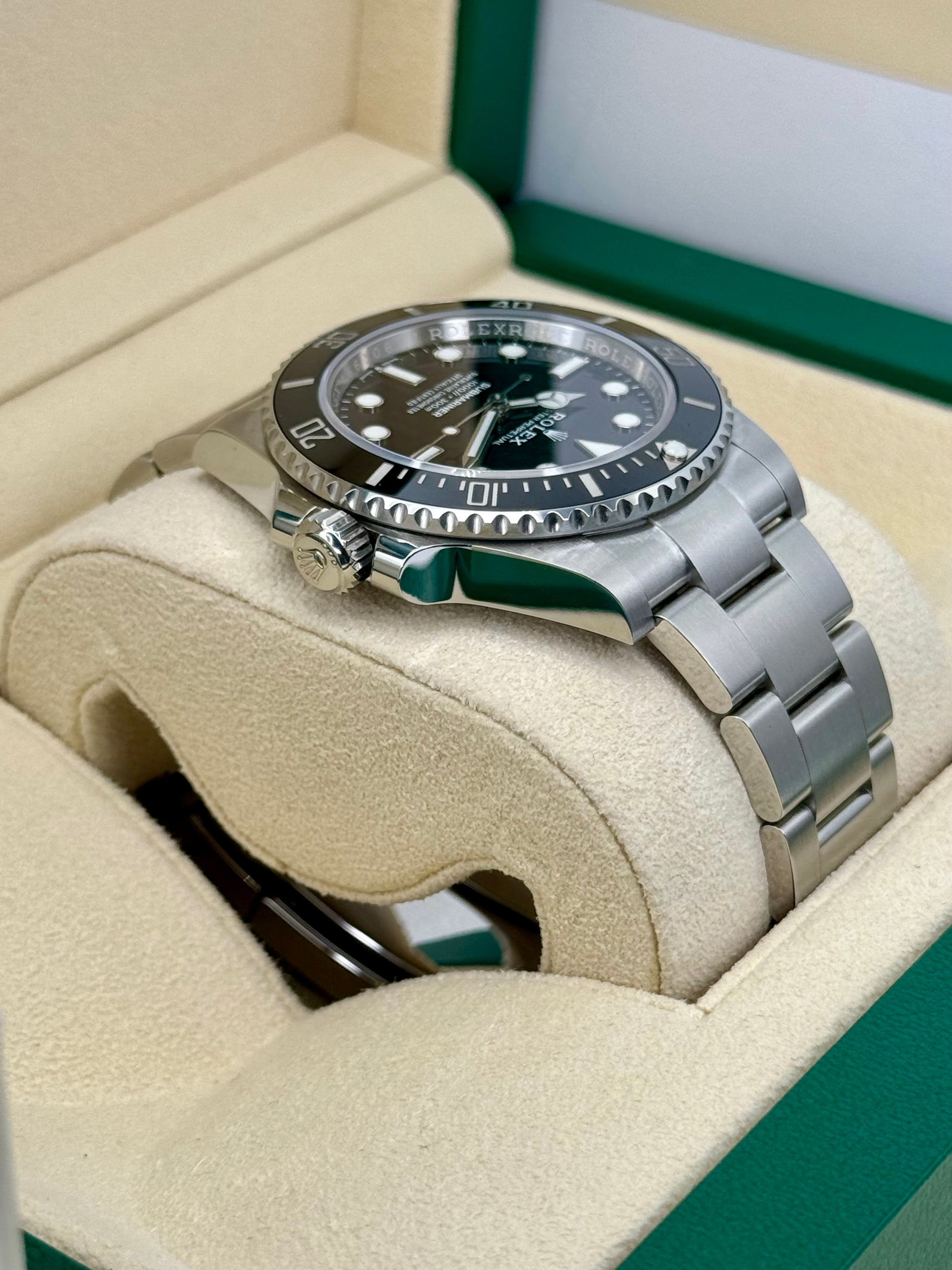 NEW 2023 Rolex Submariner 41mm 124060 Stainless Steel Black Dial - MyWatchLLC