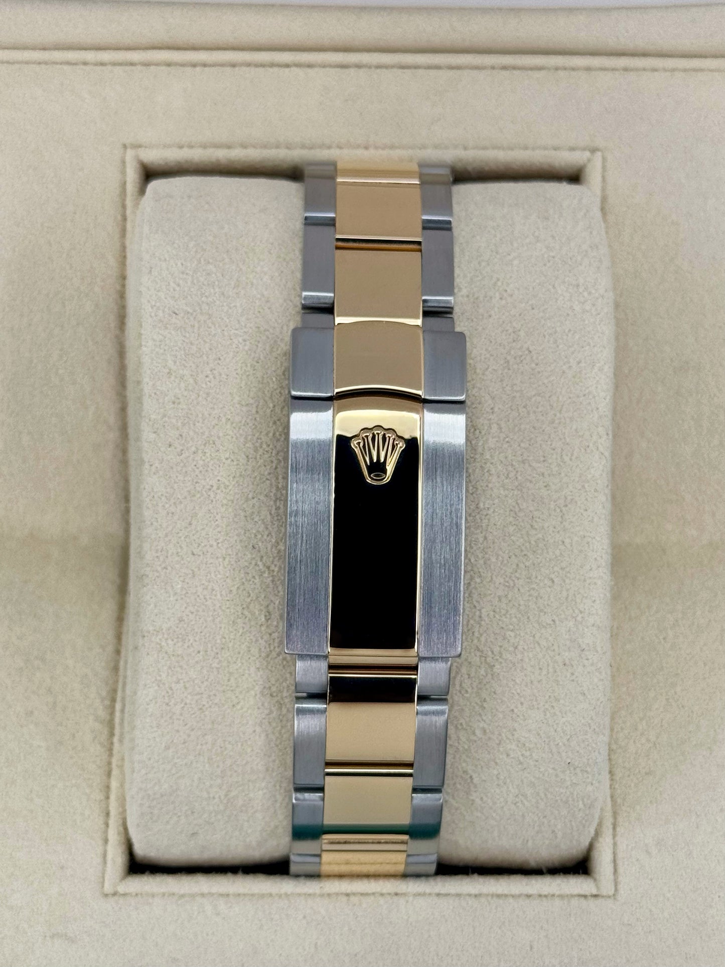 2018 Rolex Datejust 41mm 126333 Two-Tone Oyster Wimbledon Dial - MyWatchLLC