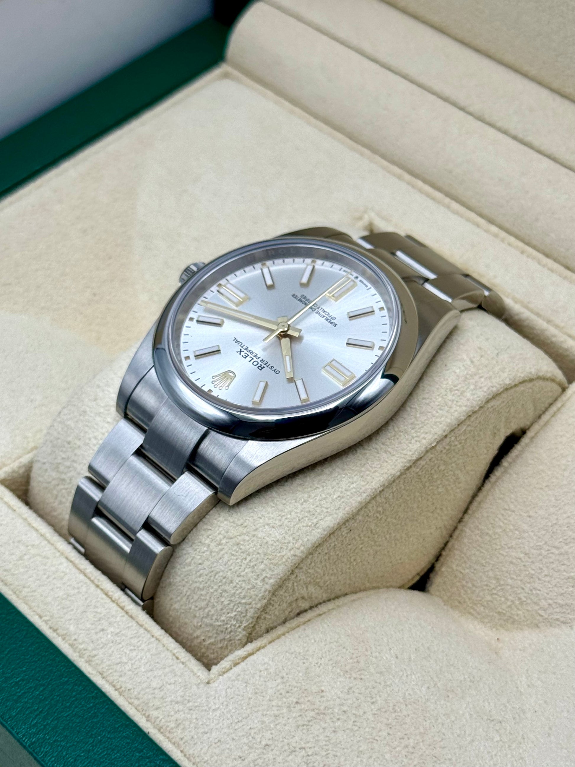 NEW 2025 Rolex Oyster Perpetual 41mm 124300 Silver Dial - MyWatchLLC