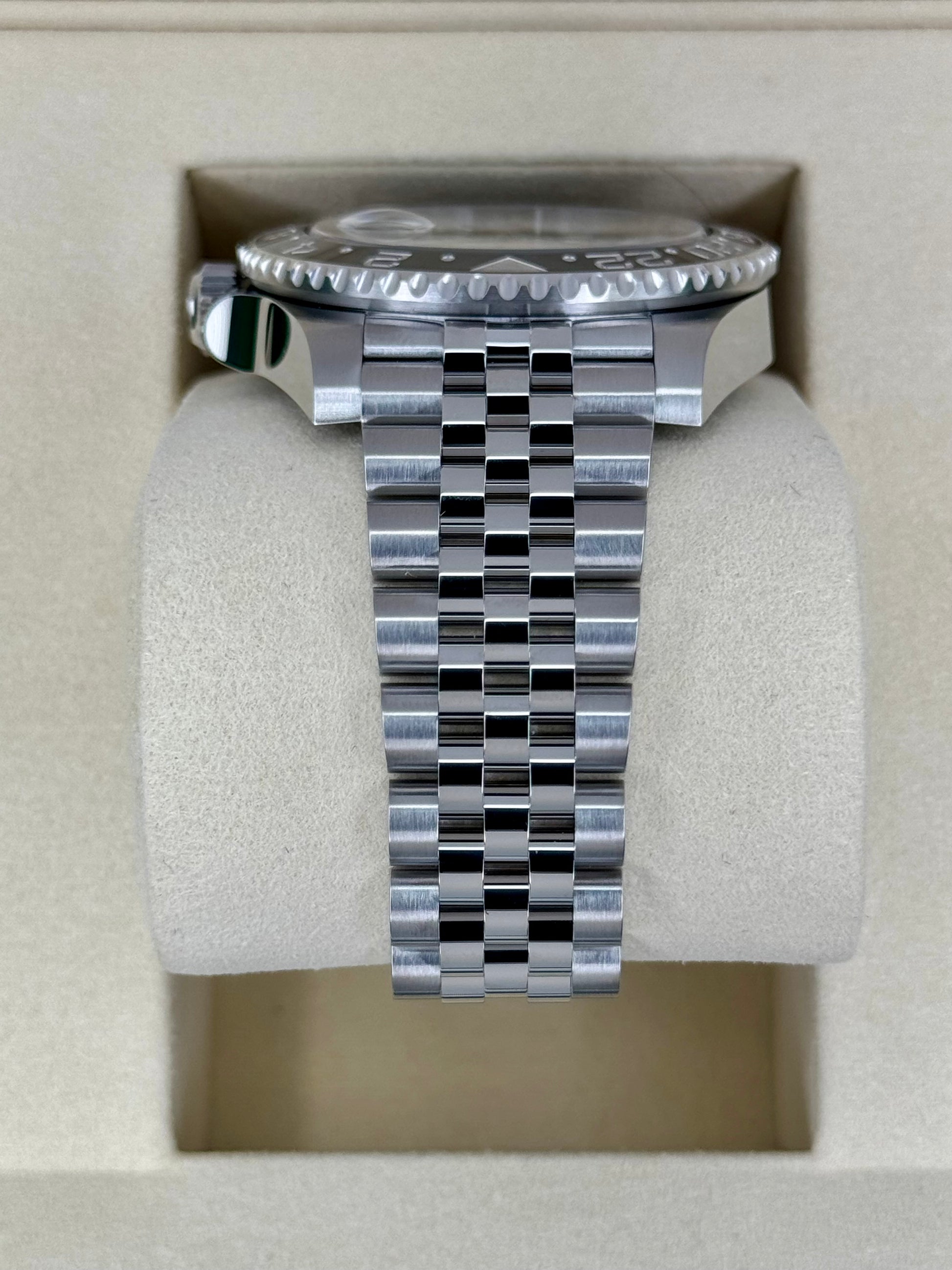 NEW 2025 Rolex GMT-Master II "Bruce Wayne" 40mm 126710GRNR Jubilee - MyWatchLLC