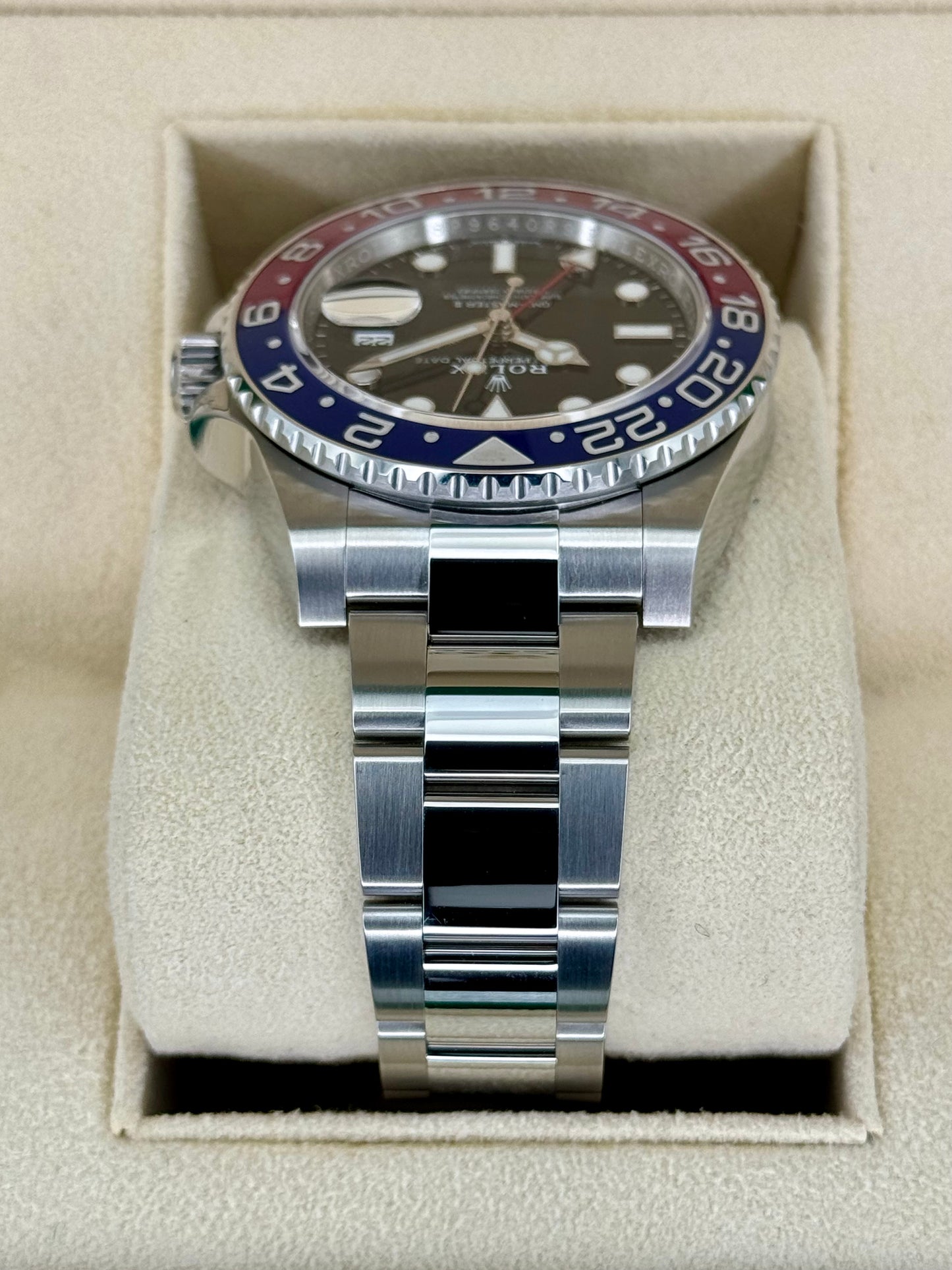 NEW 2022 GMT-Master II “Pepsi” 40mm 126710BLRO Oyster Black Dial - MyWatchLLC