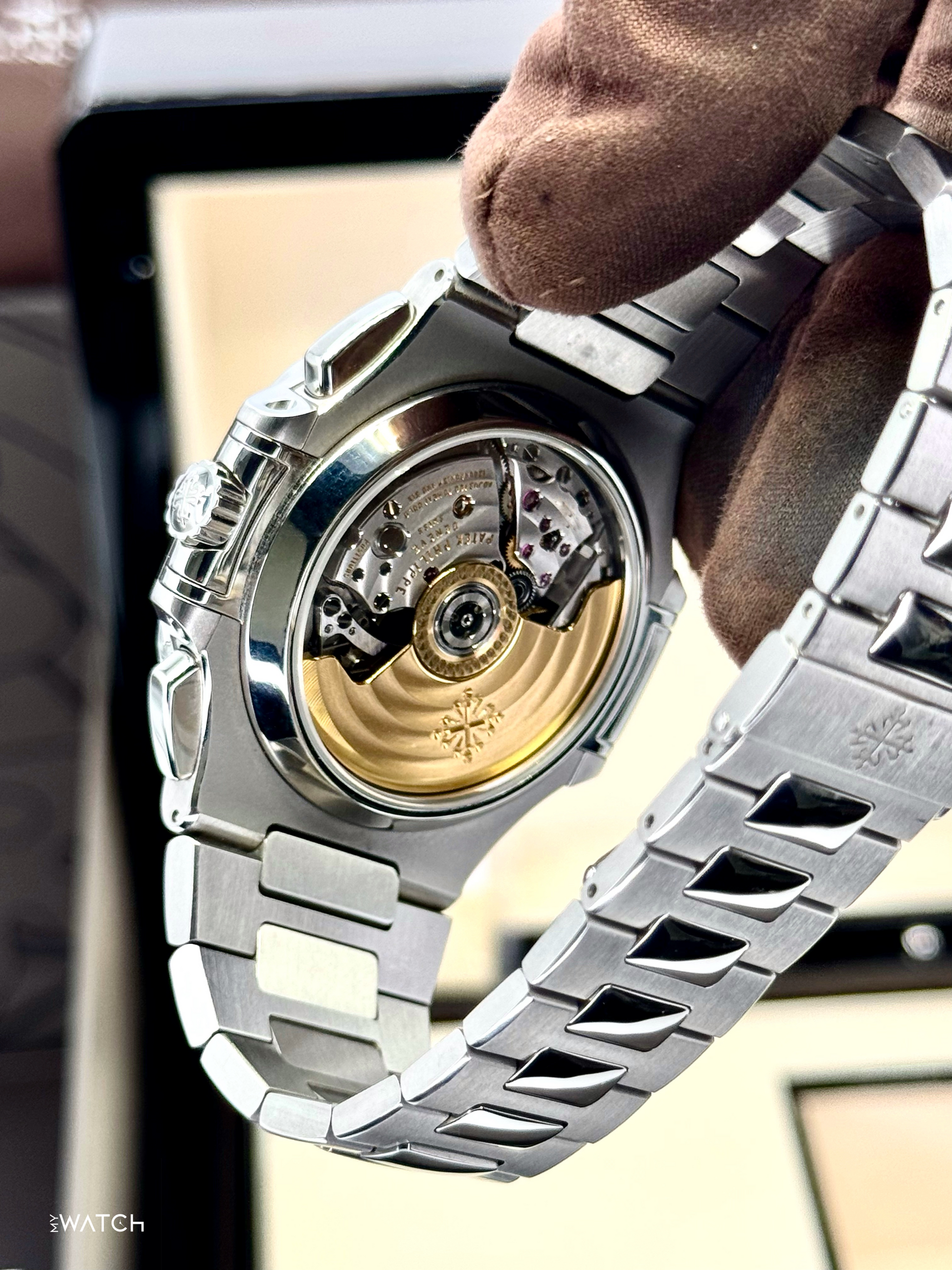2014 Patek Philippe Nautilus Chrono 40.5mm 5980/1A Stainless Steel White Dial - MyWatchLLC